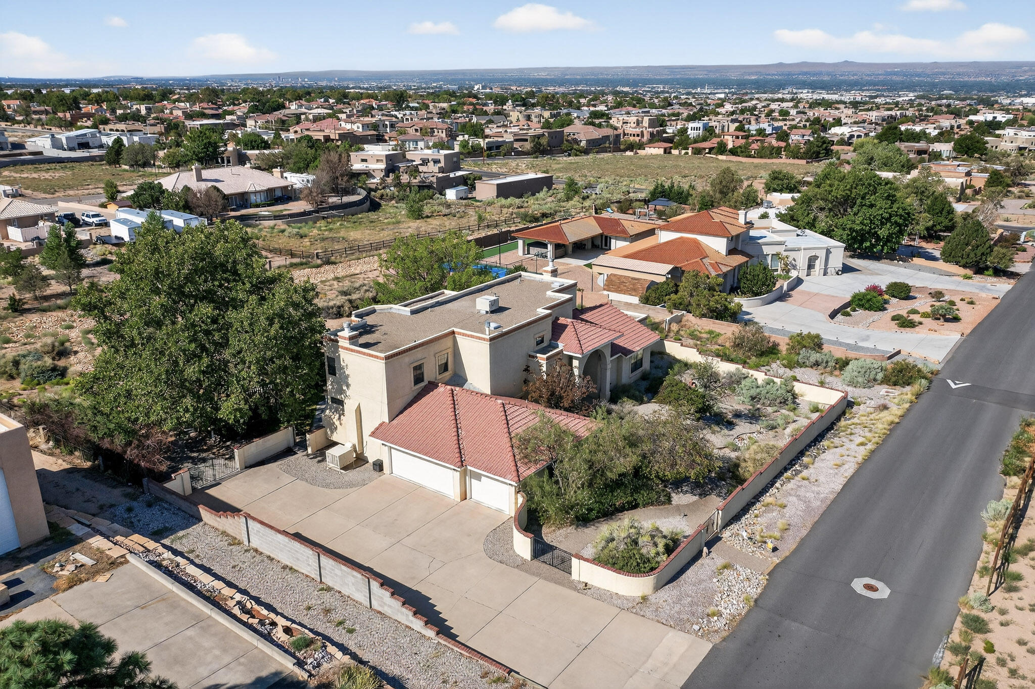 Homes for sale in Albuquerque, NM | 8400 San Diego Ave Ne, Albuquerque, NM 87122 | MLS# 1090197