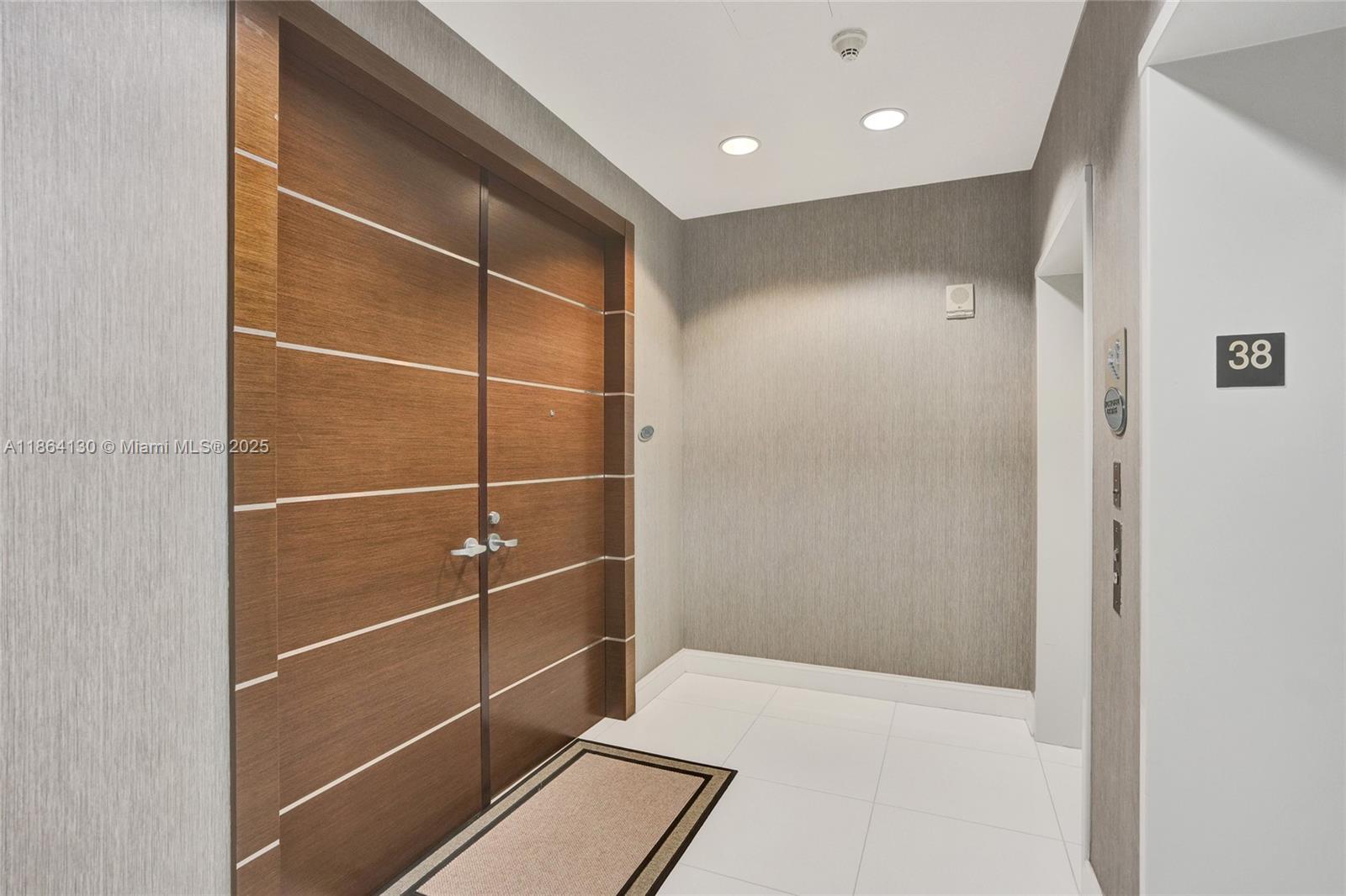 Condo for Rent in Sunny Isles Beach, FL