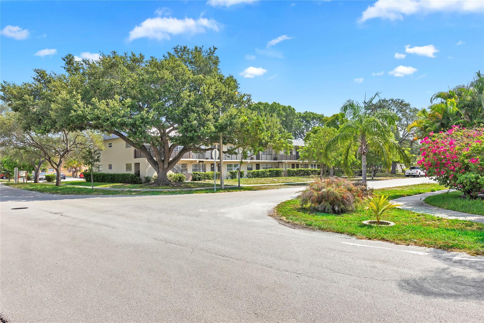 Homes for sale in Pompano Beach, FL | 207 Nw 32nd Ct #106, Pompano Beach, FL 33064 | MLS# F10523004