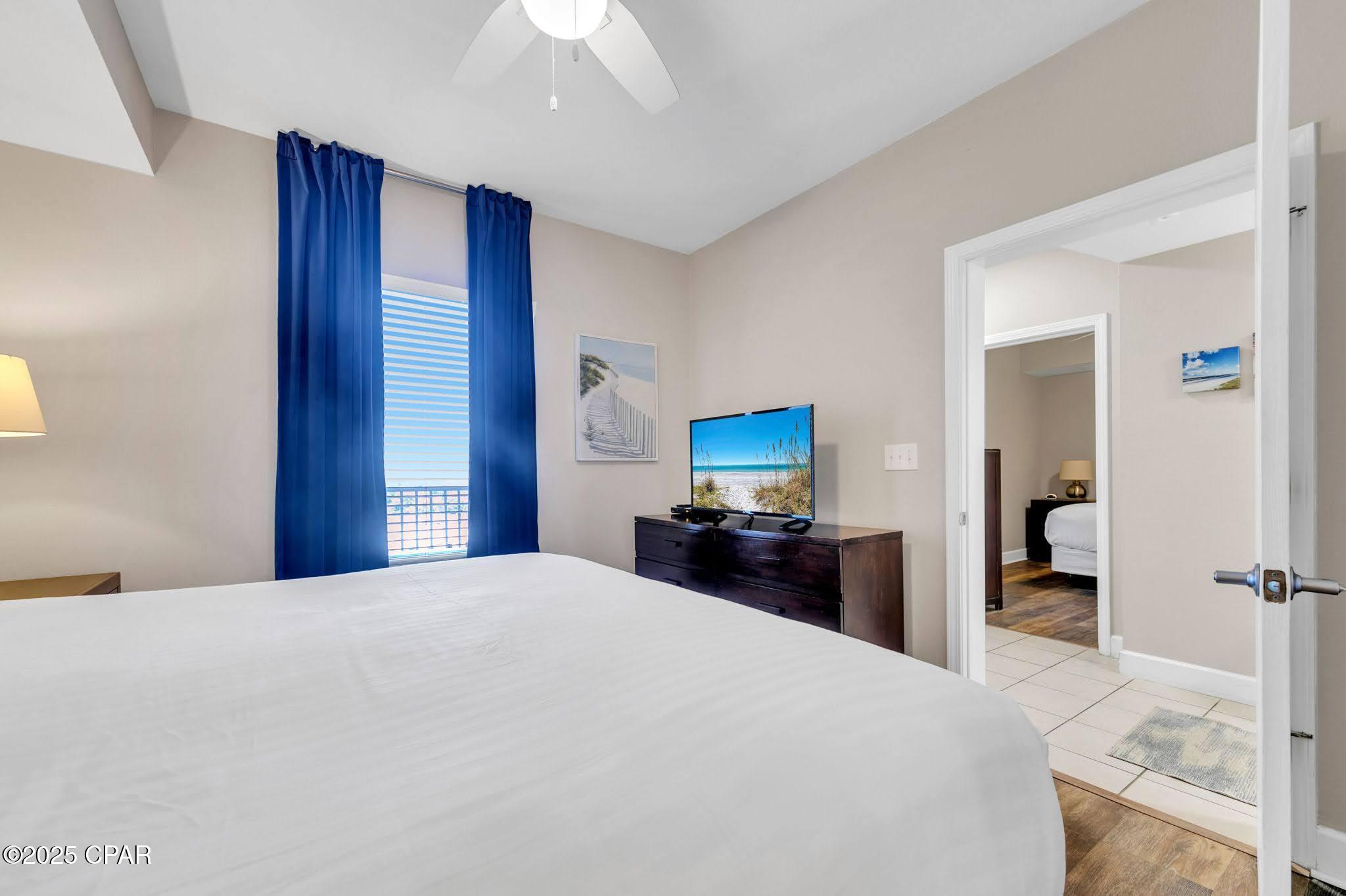 Image 15 For 16819 Front Beach Road  913