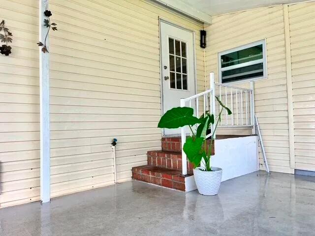 Homes for sale in Lake Worth, FL | 6157 Seashore Dr, #106, Lake Worth, FL 33462 | MLS# R11117964