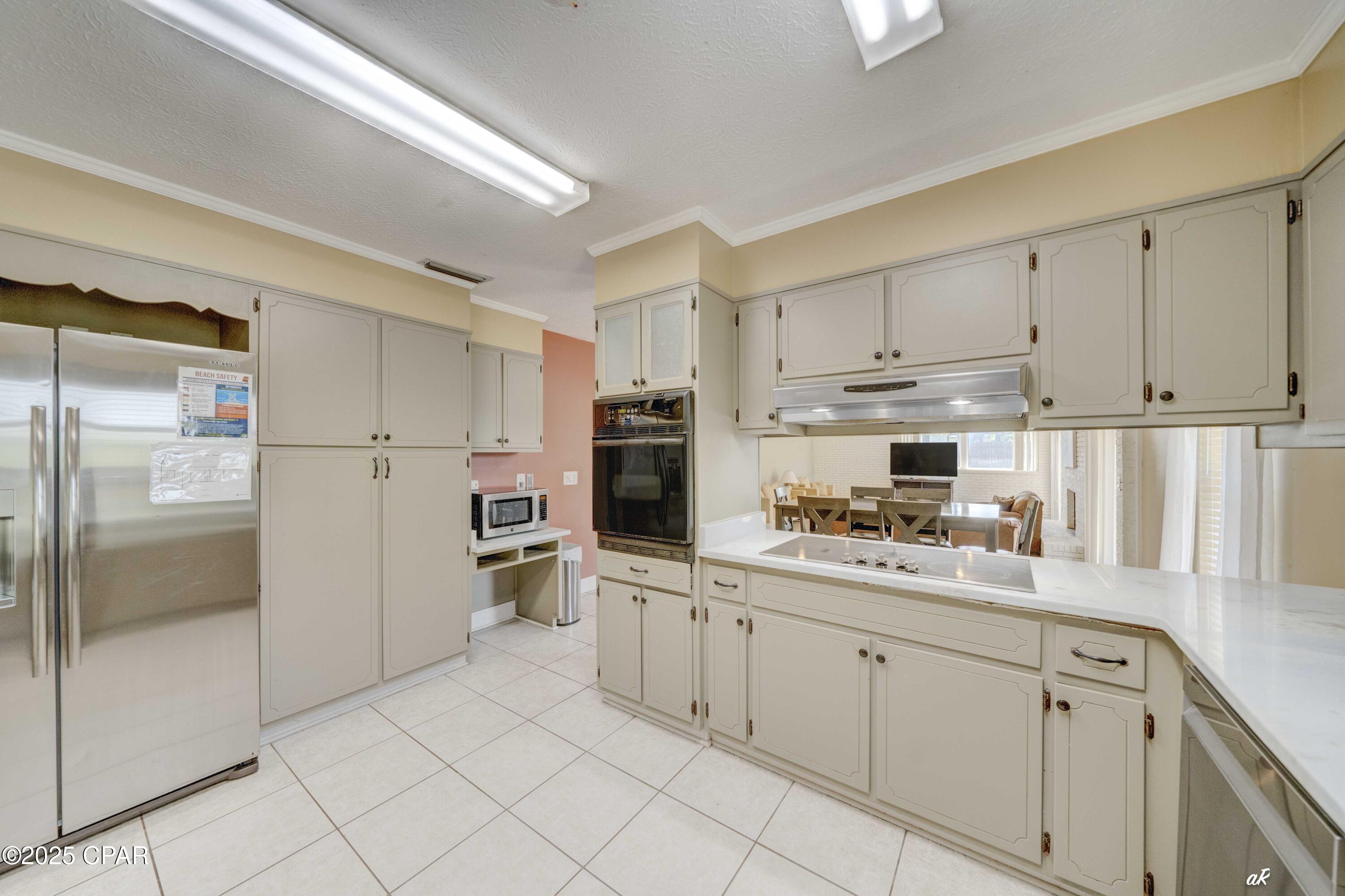 Image 19 For 8211 Laird Street