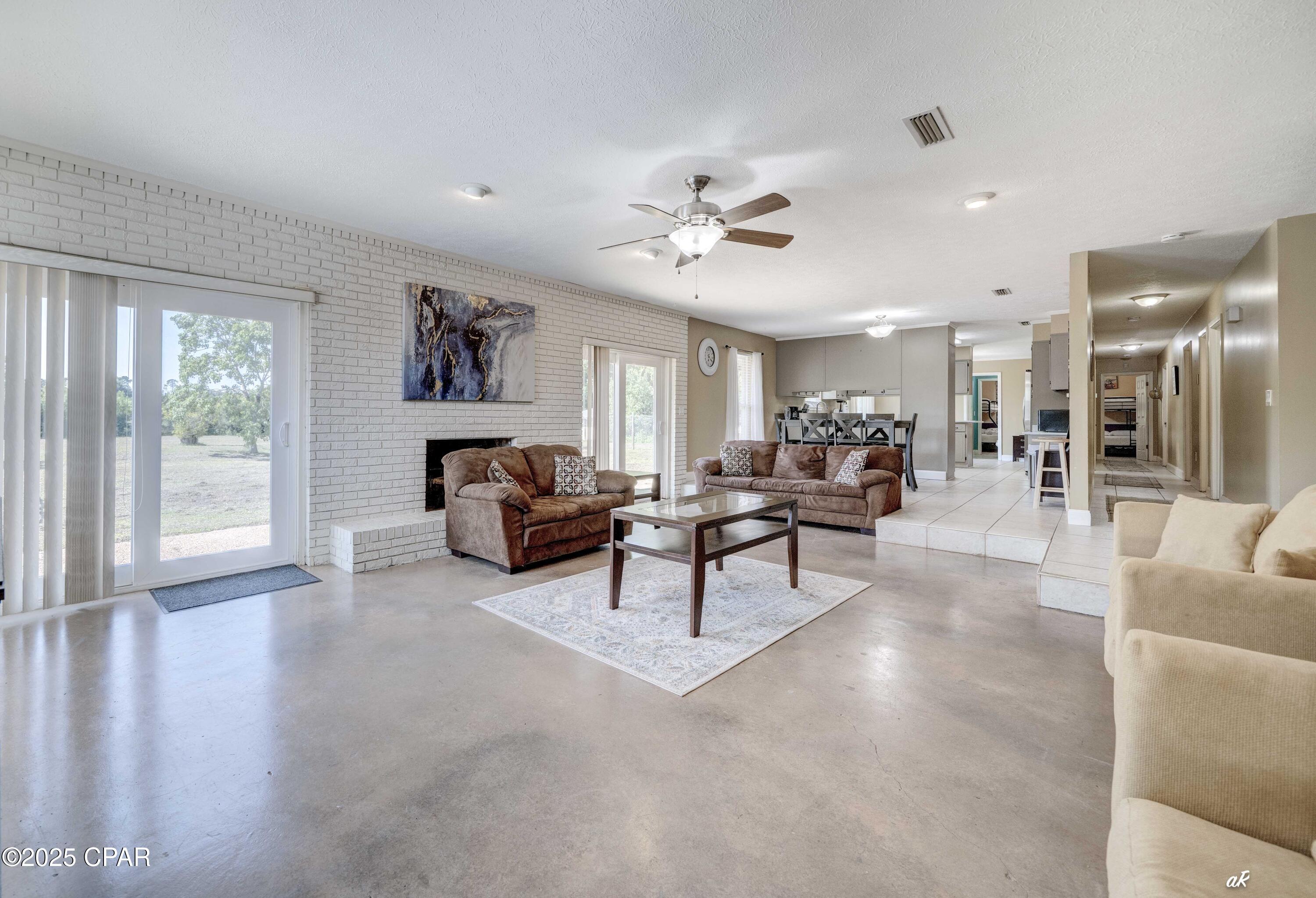 Image 9 For 8211 Laird Street