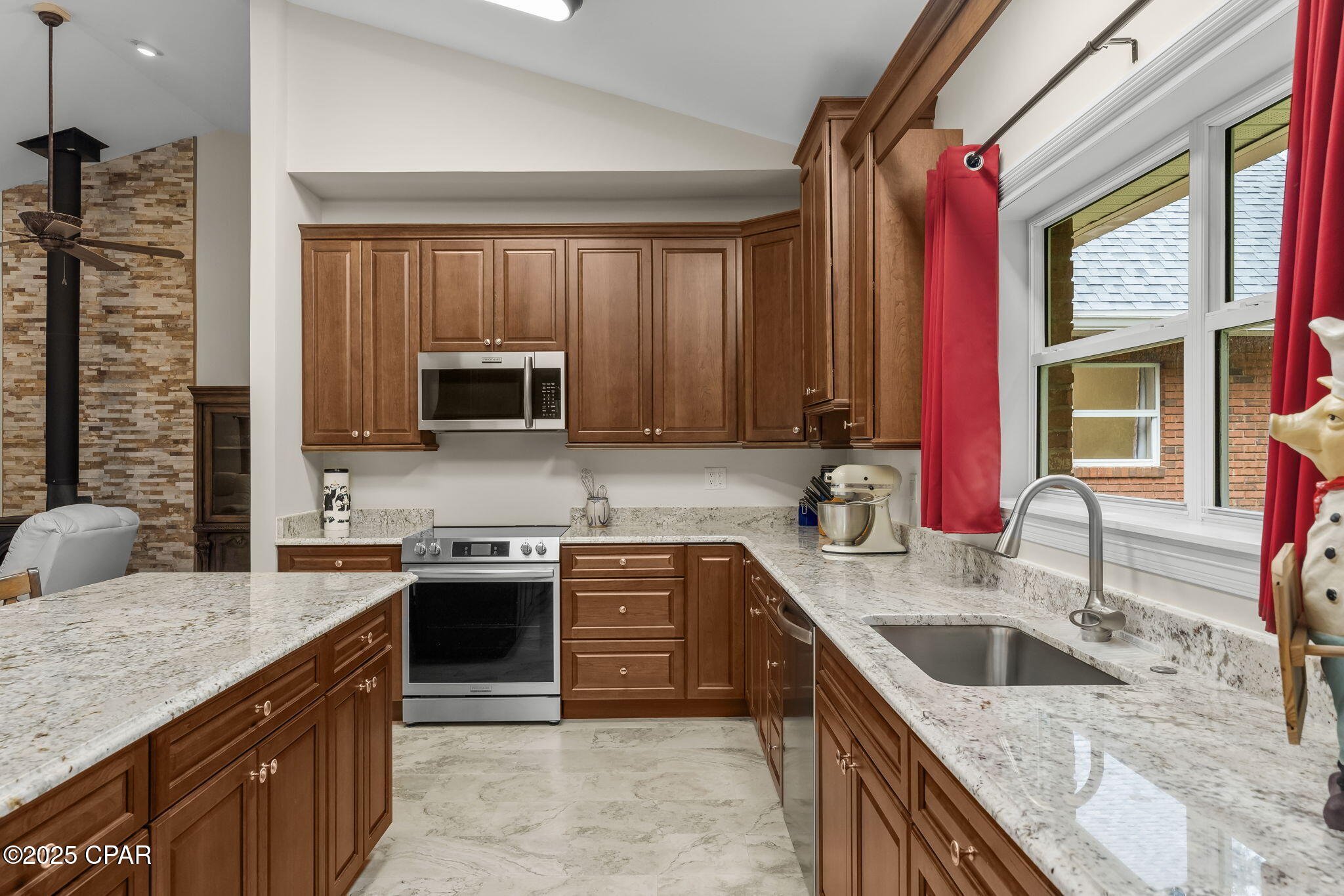 Image 18 For 13935 Blue Springs Road