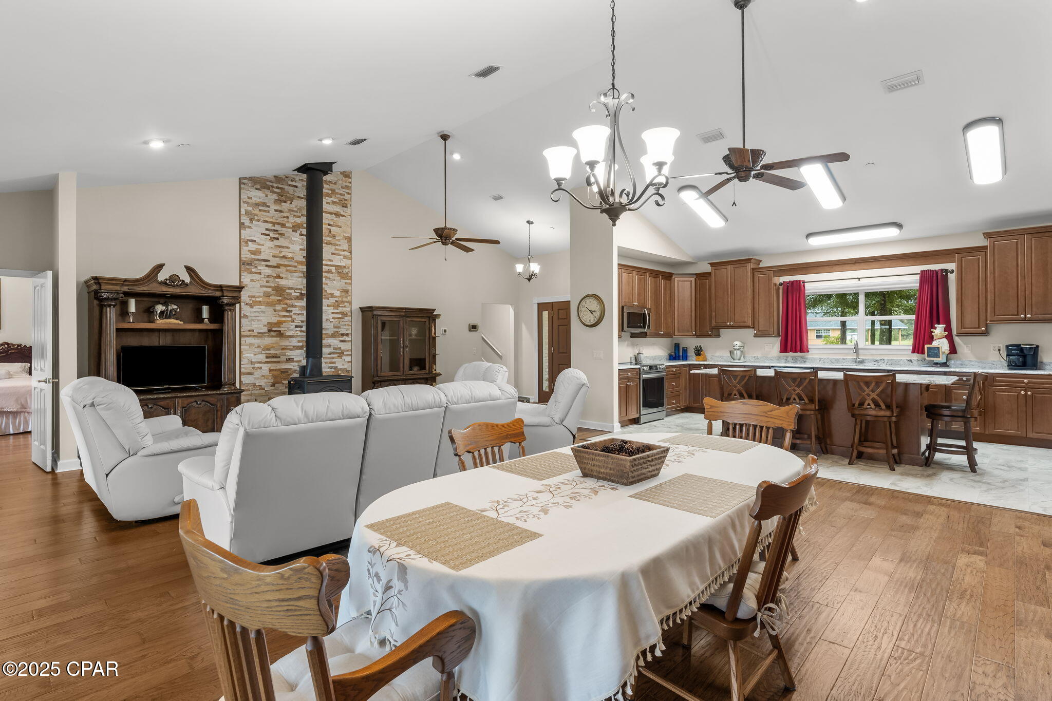 Image 21 For 13935 Blue Springs Road