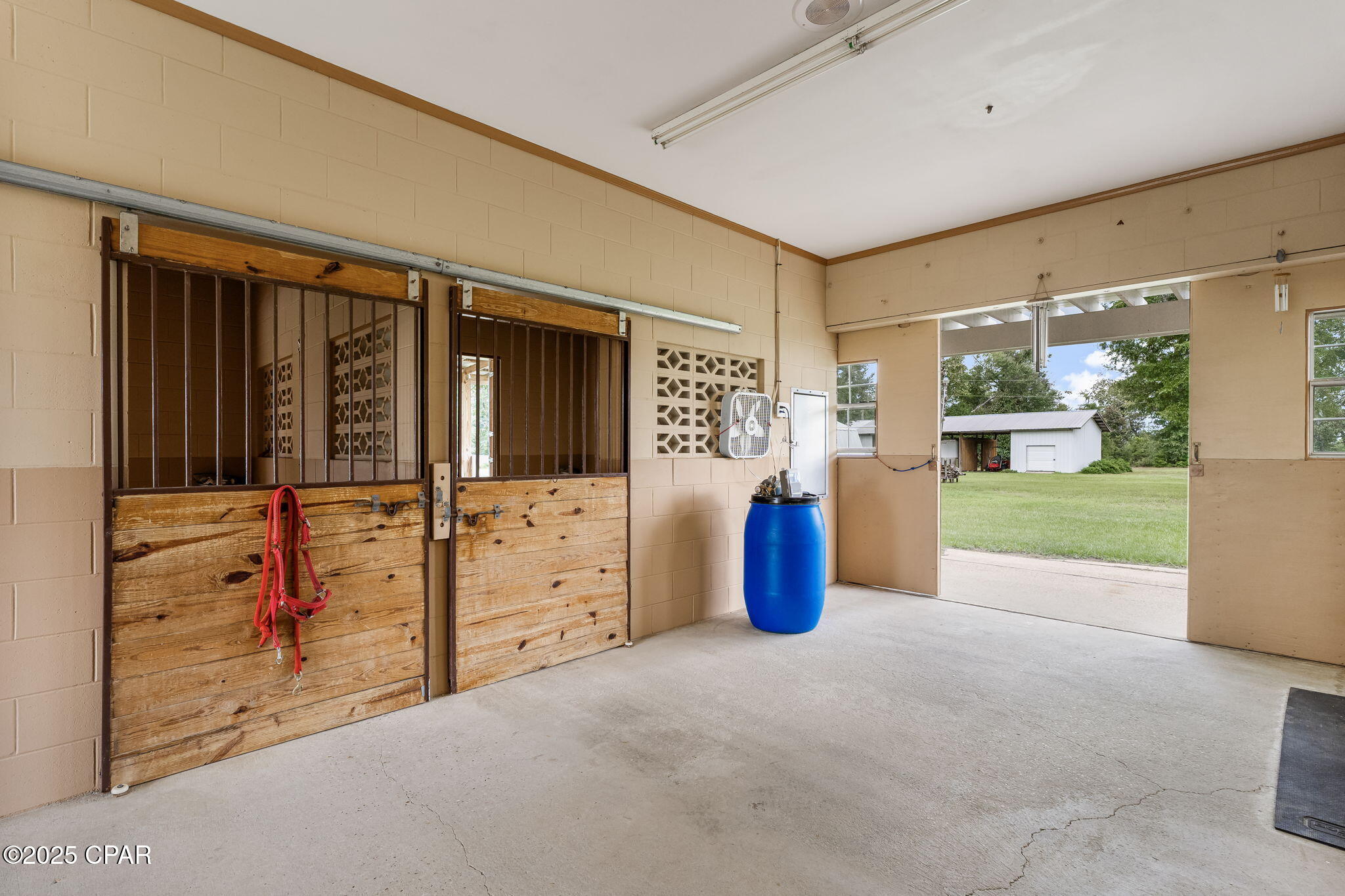 Image 6 For 13935 Blue Springs Road