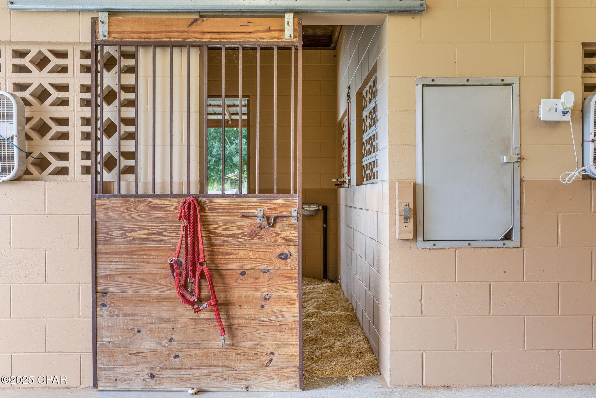 Image 63 For 13935 Blue Springs Road