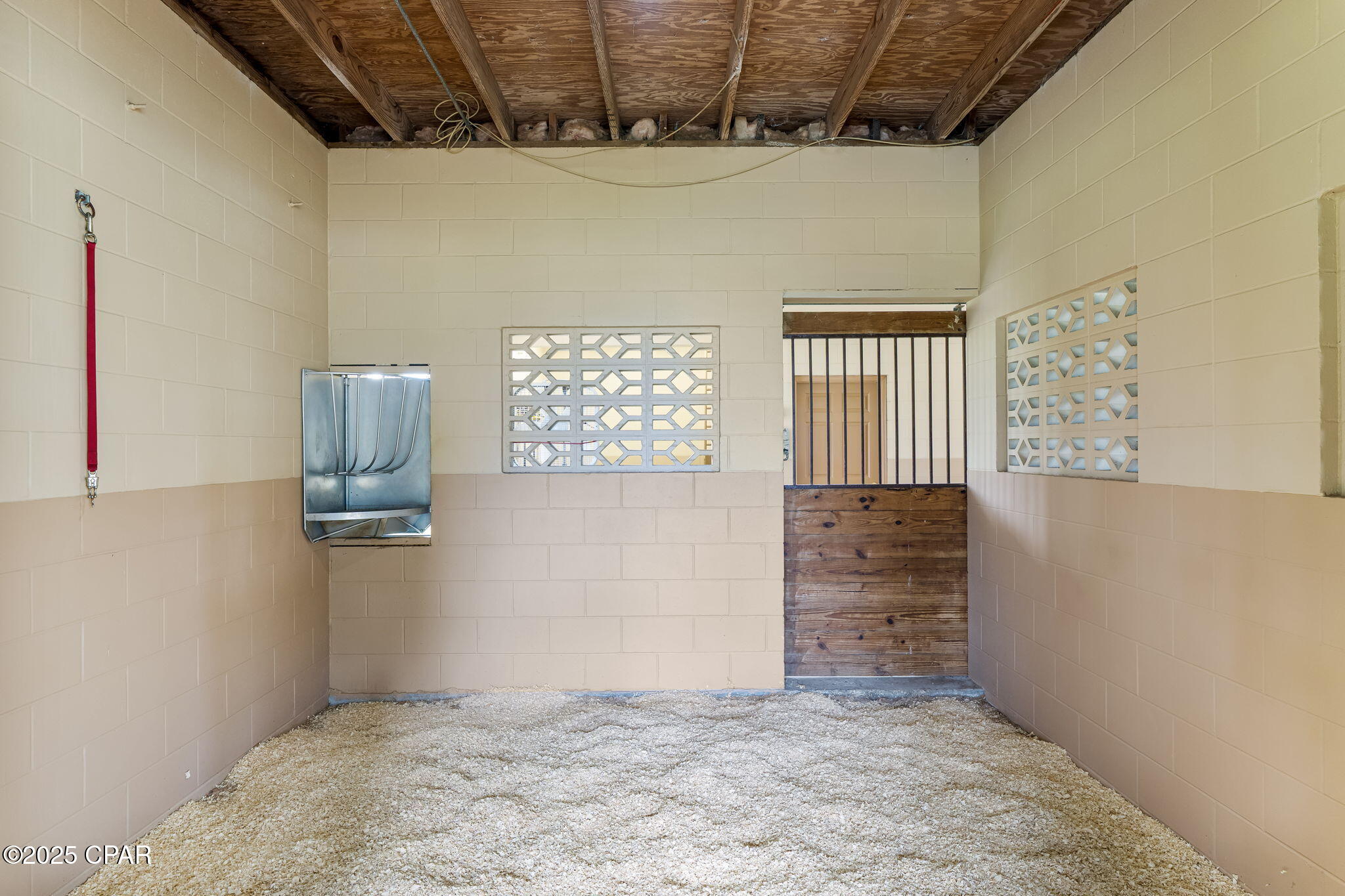 Image 69 For 13935 Blue Springs Road