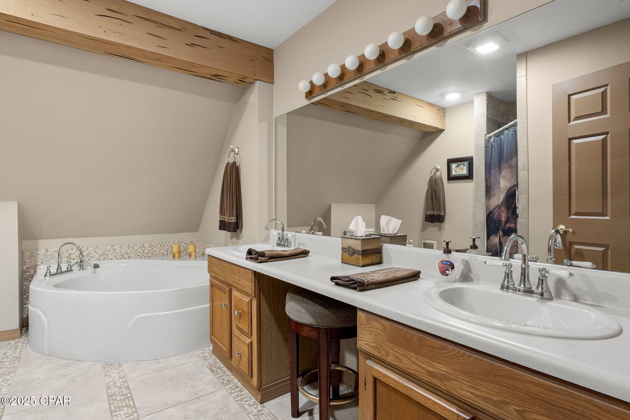 Image 82 For 13935 Blue Springs Road