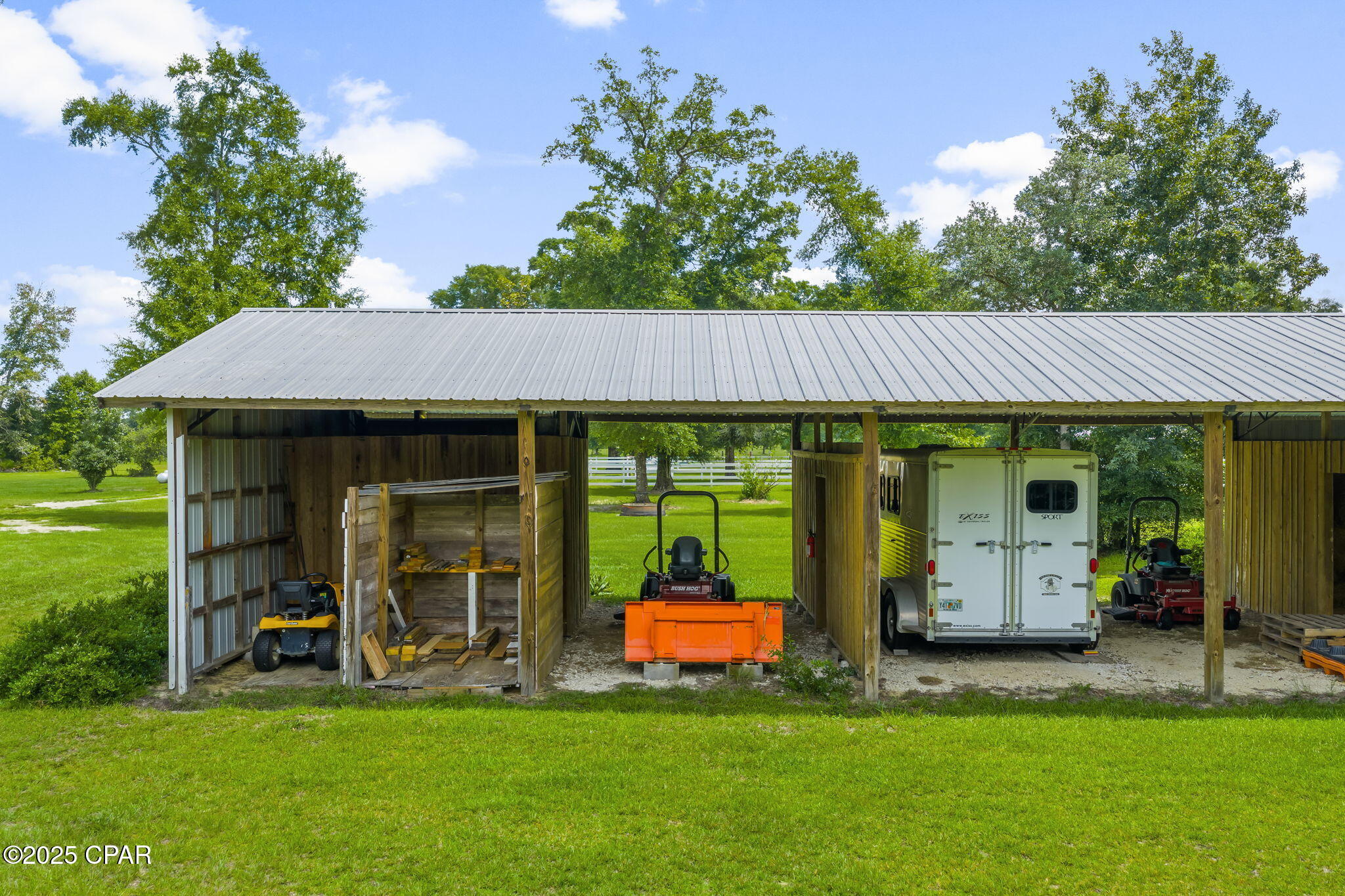 Image 99 For 13935 Blue Springs Road