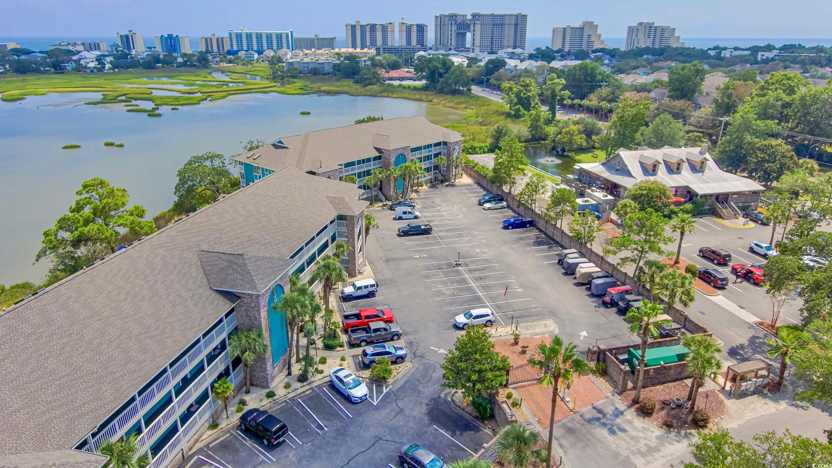 2520592 | Photo 10