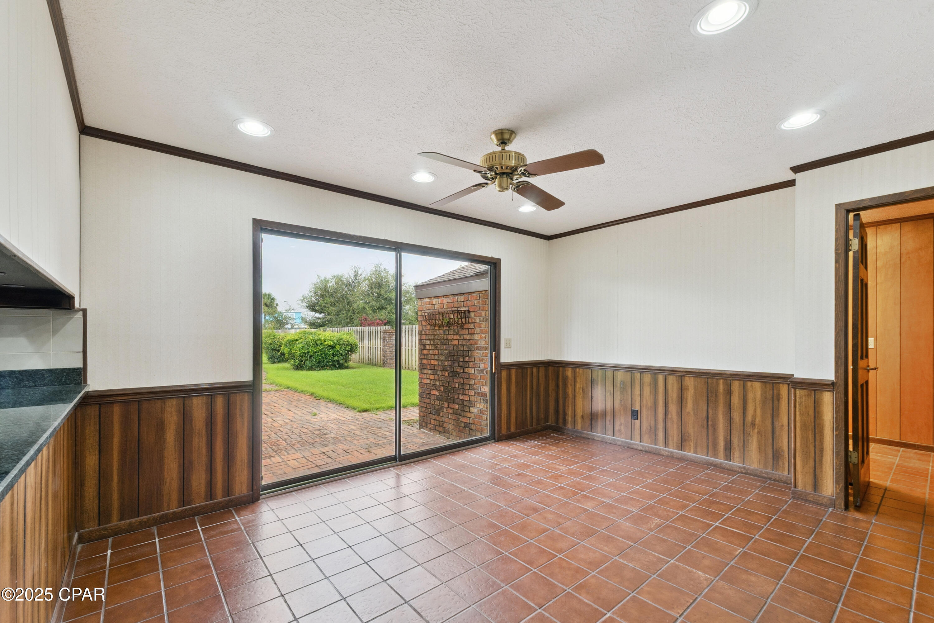 Image 11 For 811 Pierson Drive Drive