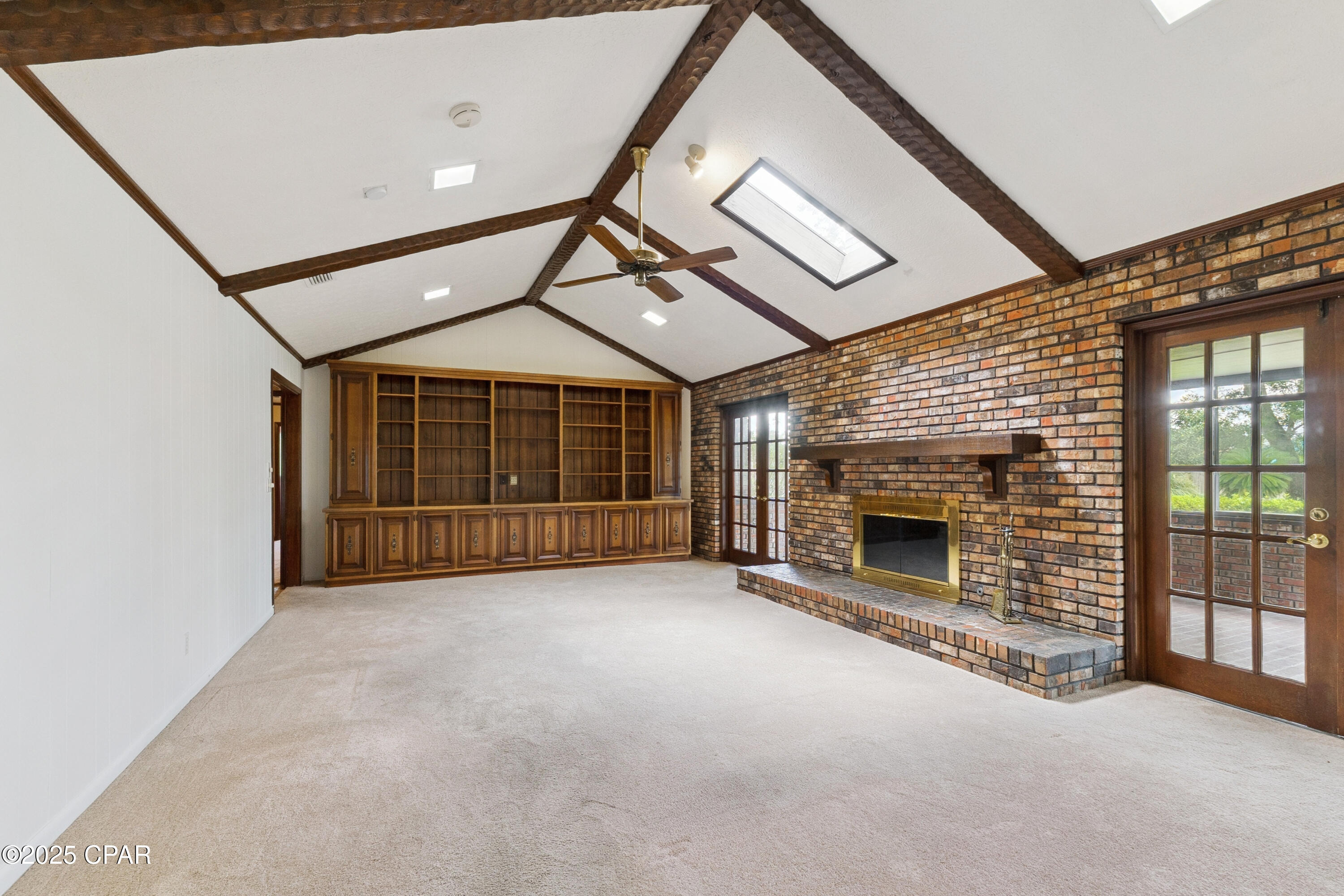 Image 6 For 811 Pierson Drive Drive