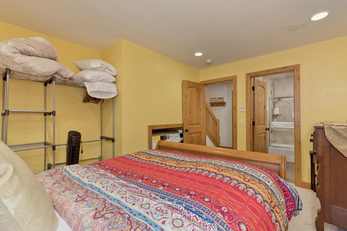 808 Canyon Blvd. #107 107