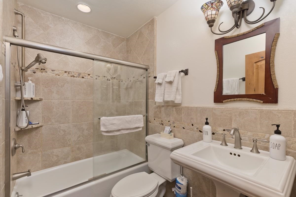 808 Canyon Blvd. #107 107