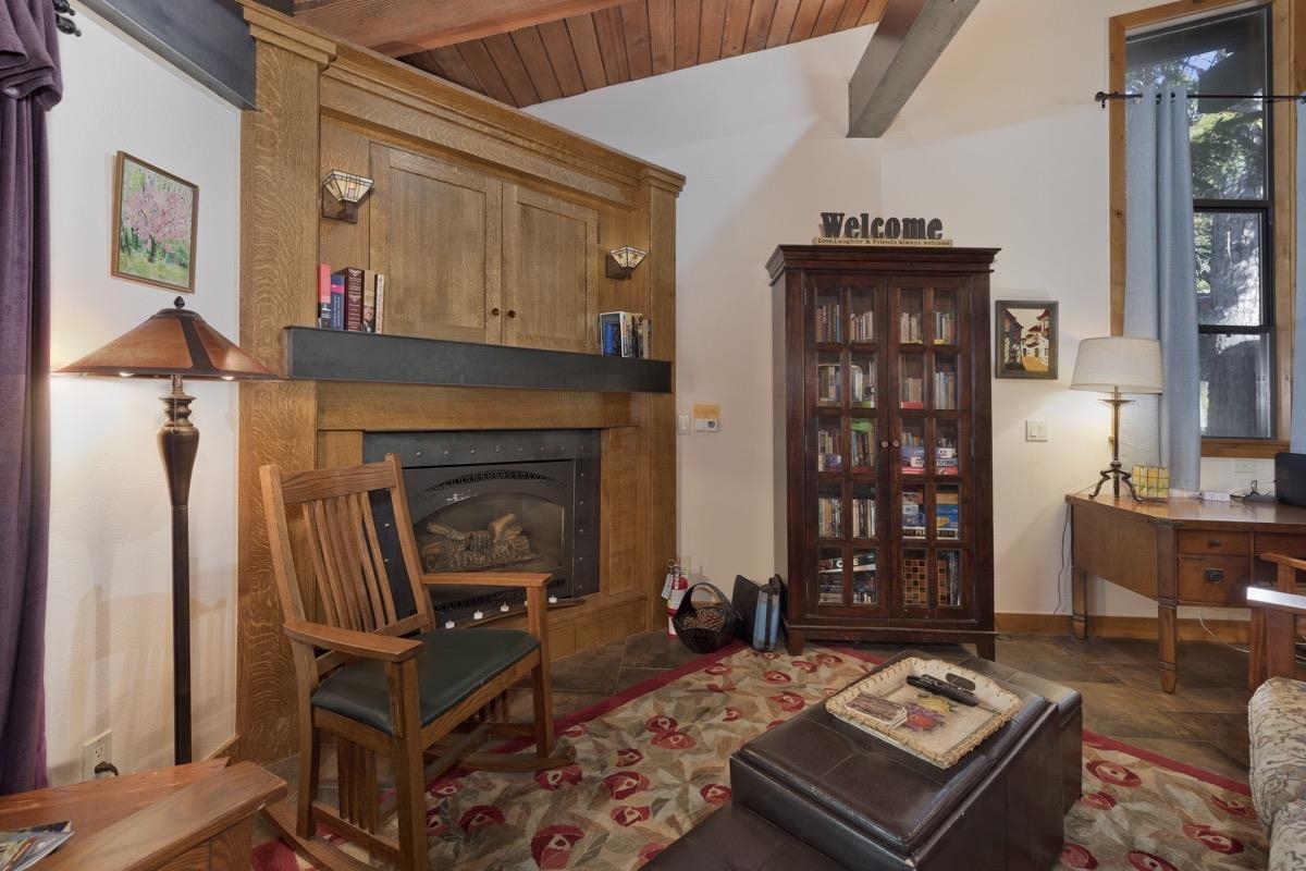 808 Canyon Blvd. #107 107