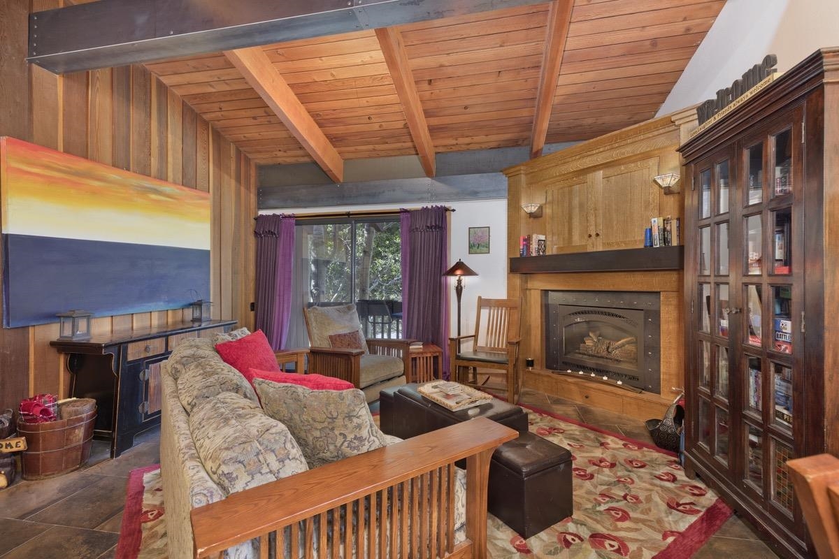808 Canyon Blvd. #107 107