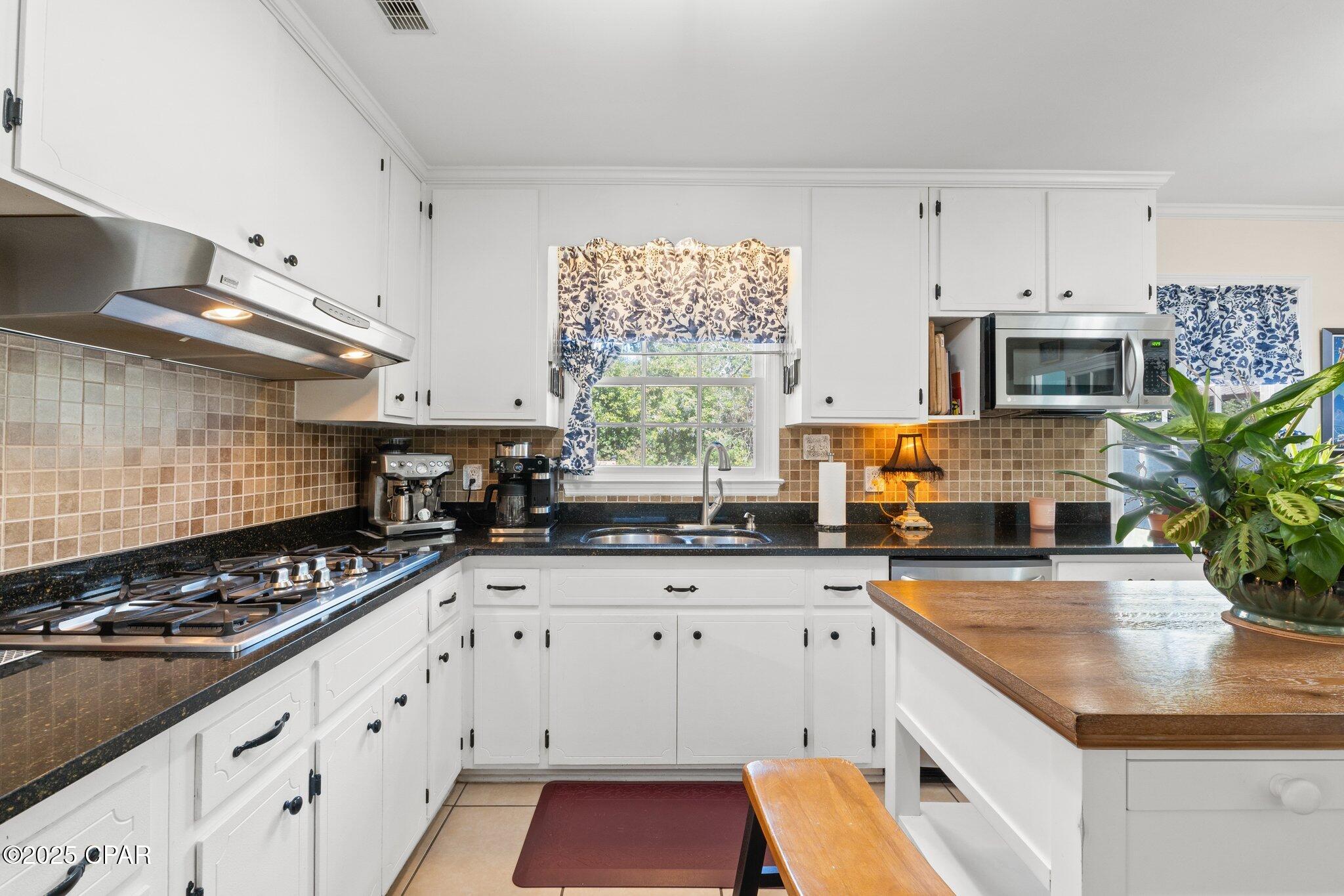 Image 12 For 312 Marion Street