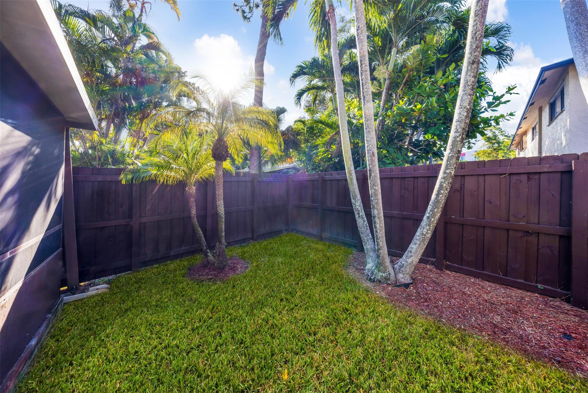 Homes for sale in Wilton Manors, FL | 2124 Ne 9Th Ave #2124, Wilton Manors, FL 33305 | MLS# F10520880