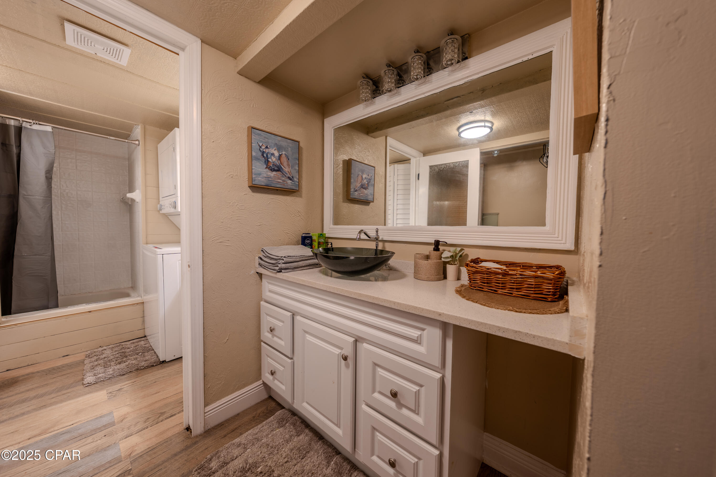 Image 12 For 6505 Thomas Drive 103a