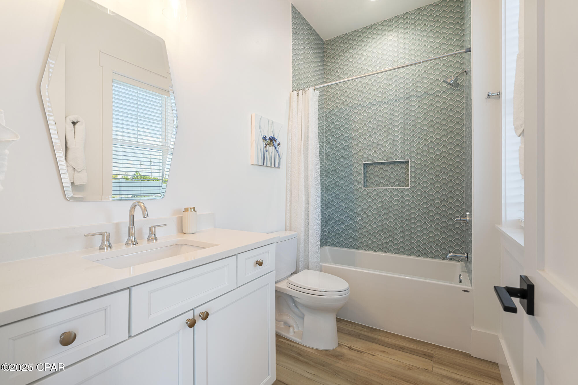 Image 12 For 5944 Gulf Drive