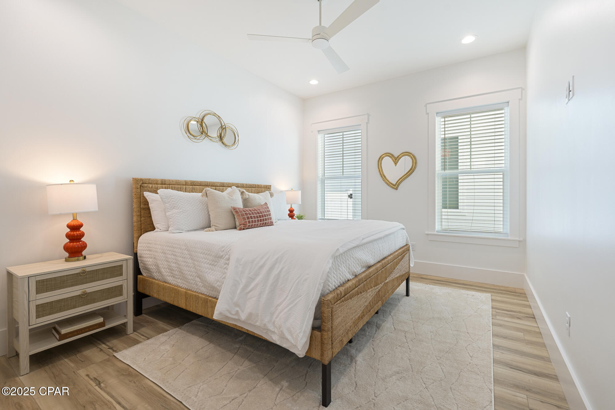 Image 13 For 5944 Gulf Drive