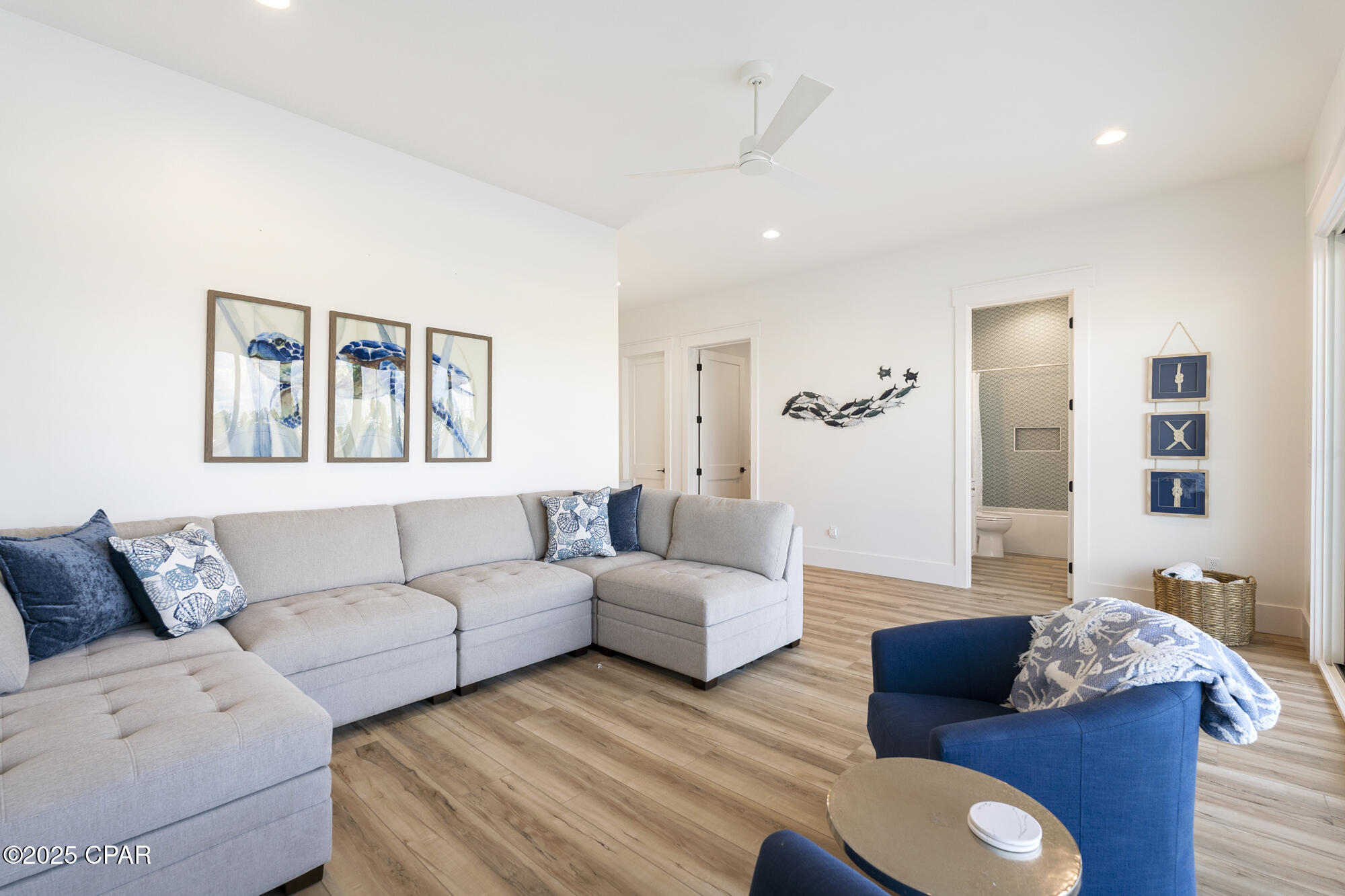 Image 22 For 5944 Gulf Drive