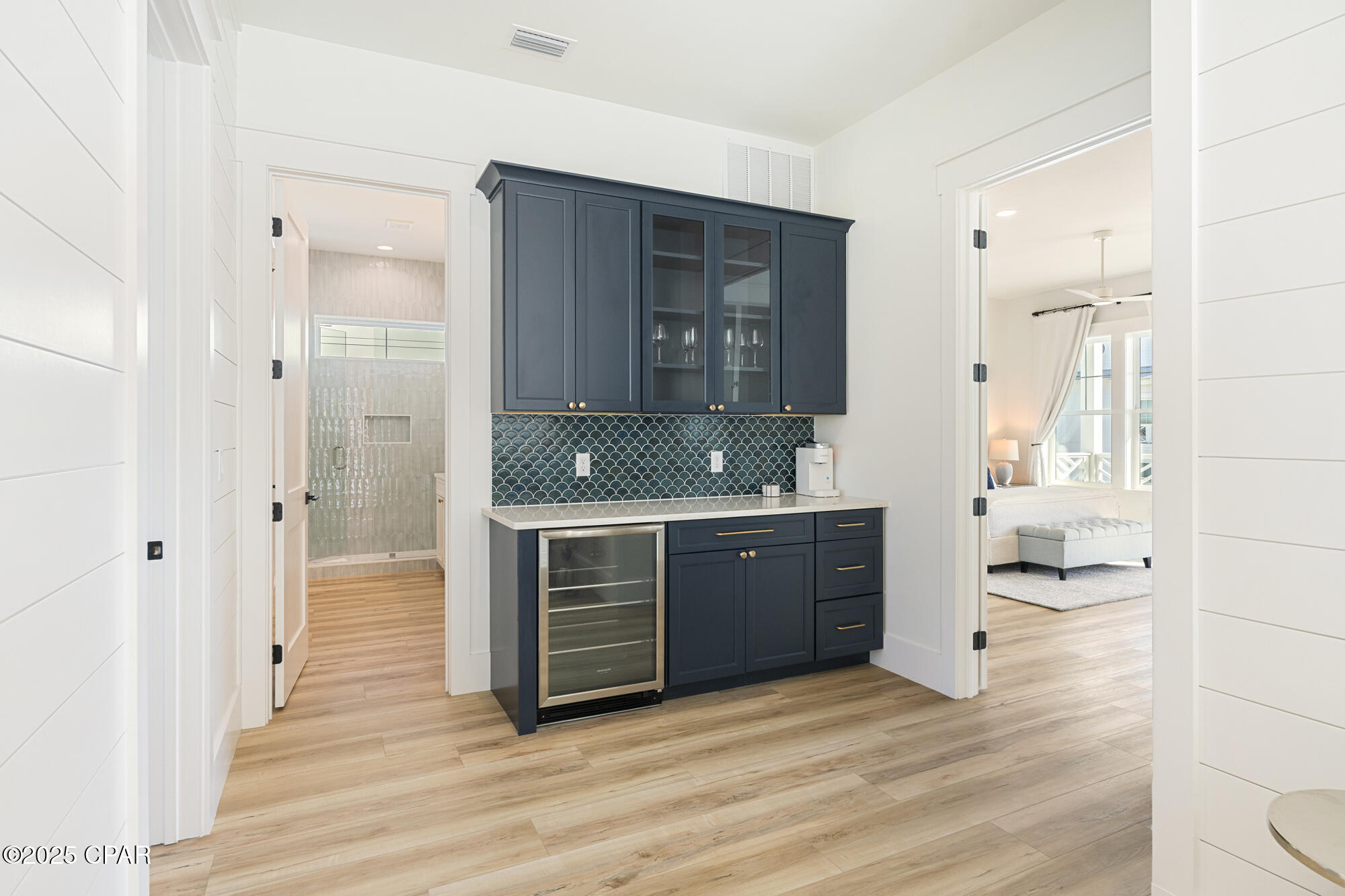 Image 36 For 5944 Gulf Drive