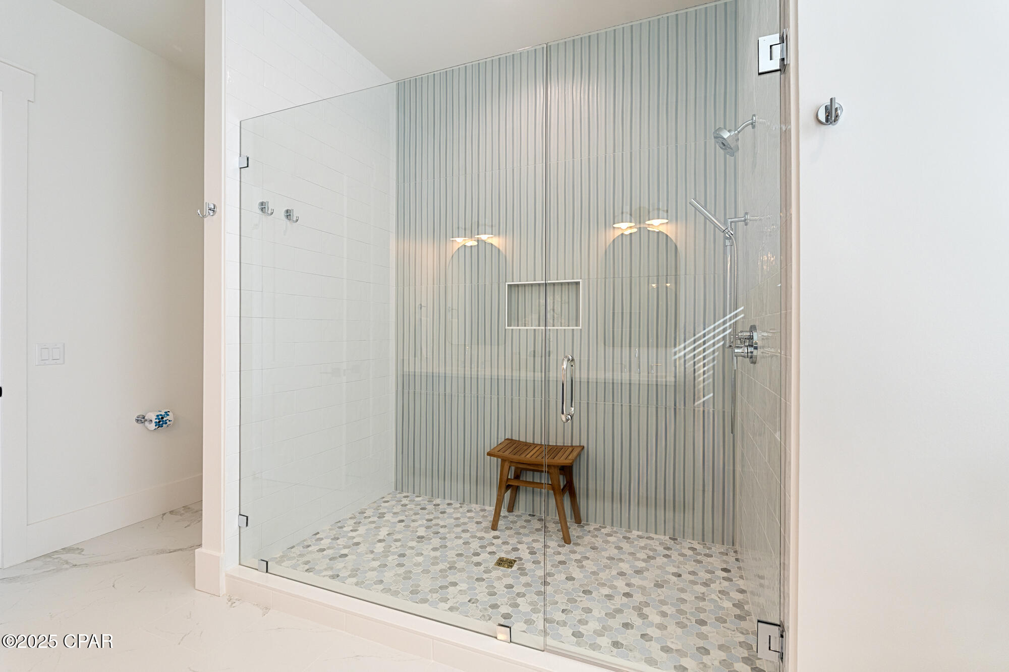 Image 49 For 5944 Gulf Drive