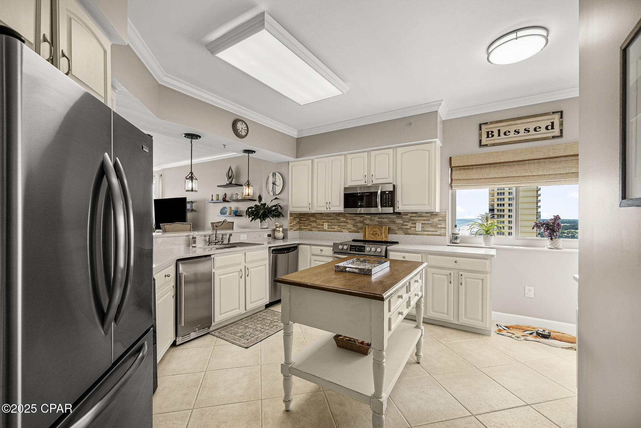 Image 12 For 8601 Surf Drive 14w