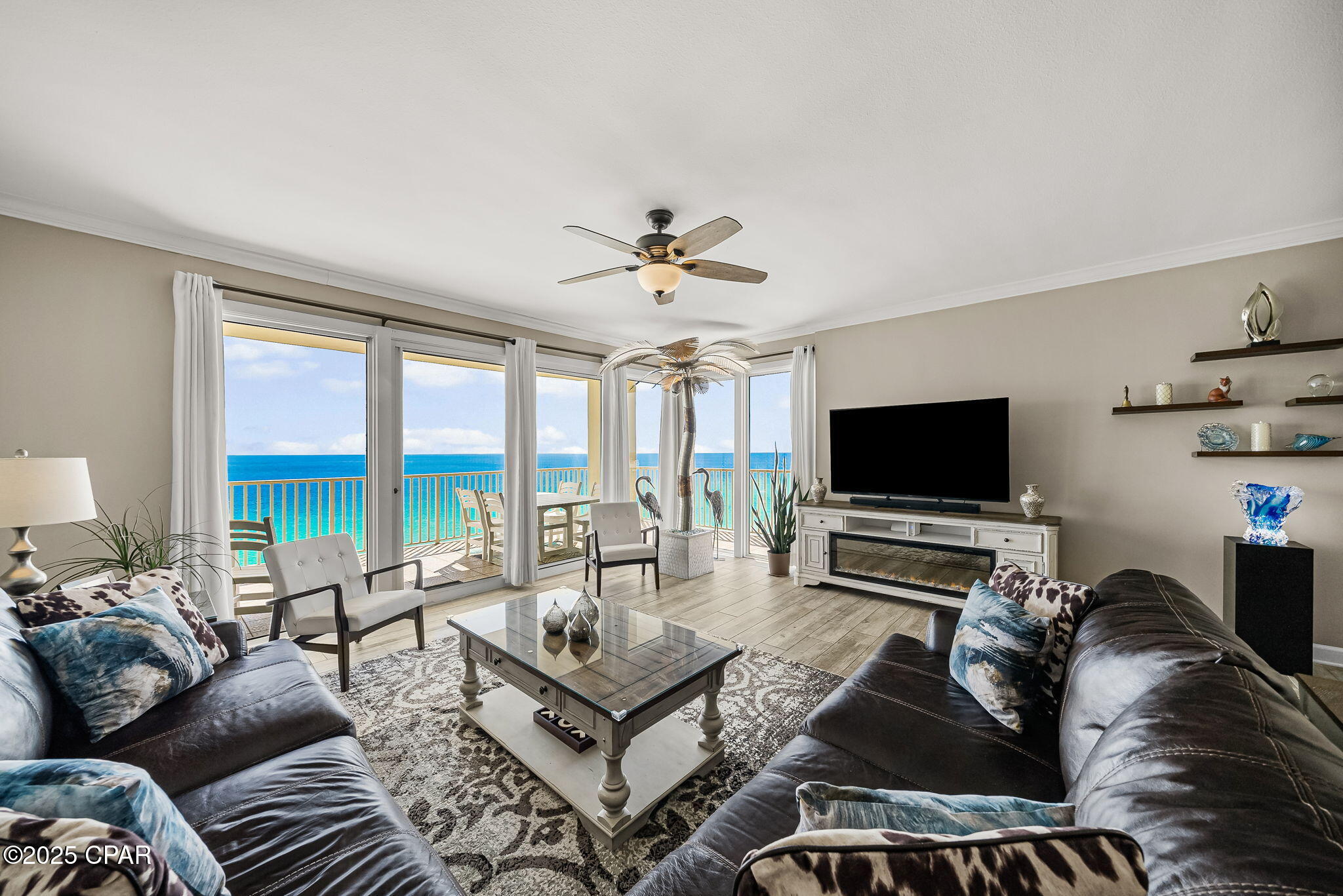 Image 2 For 8601 Surf Drive 14w