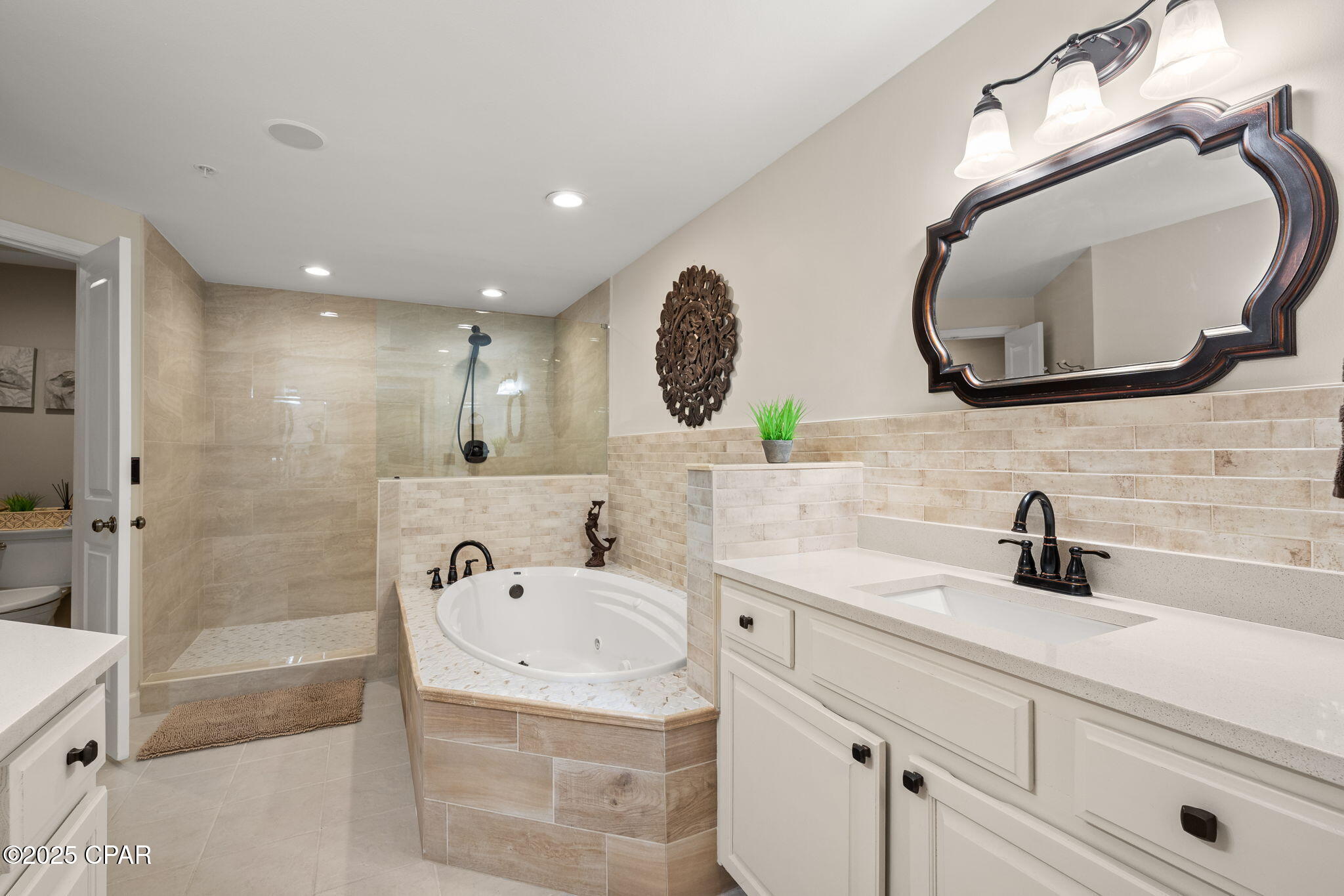 Image 21 For 8601 Surf Drive 14w