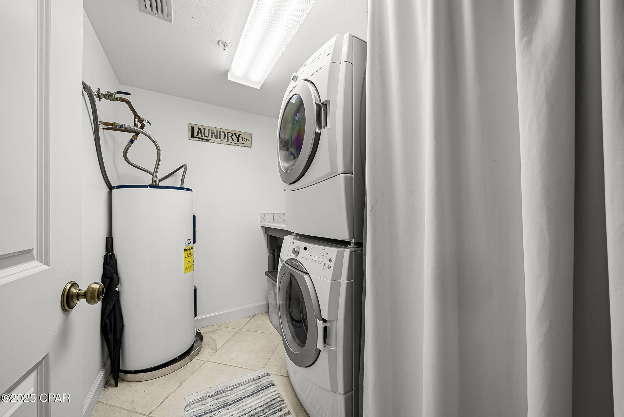 Image 37 For 8601 Surf Drive 14w