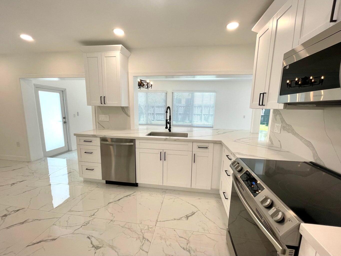 Homes for sale in Boca Raton, FL | 861 Nw 7Th Street, Boca Raton, FL 33486 | MLS# R11118060