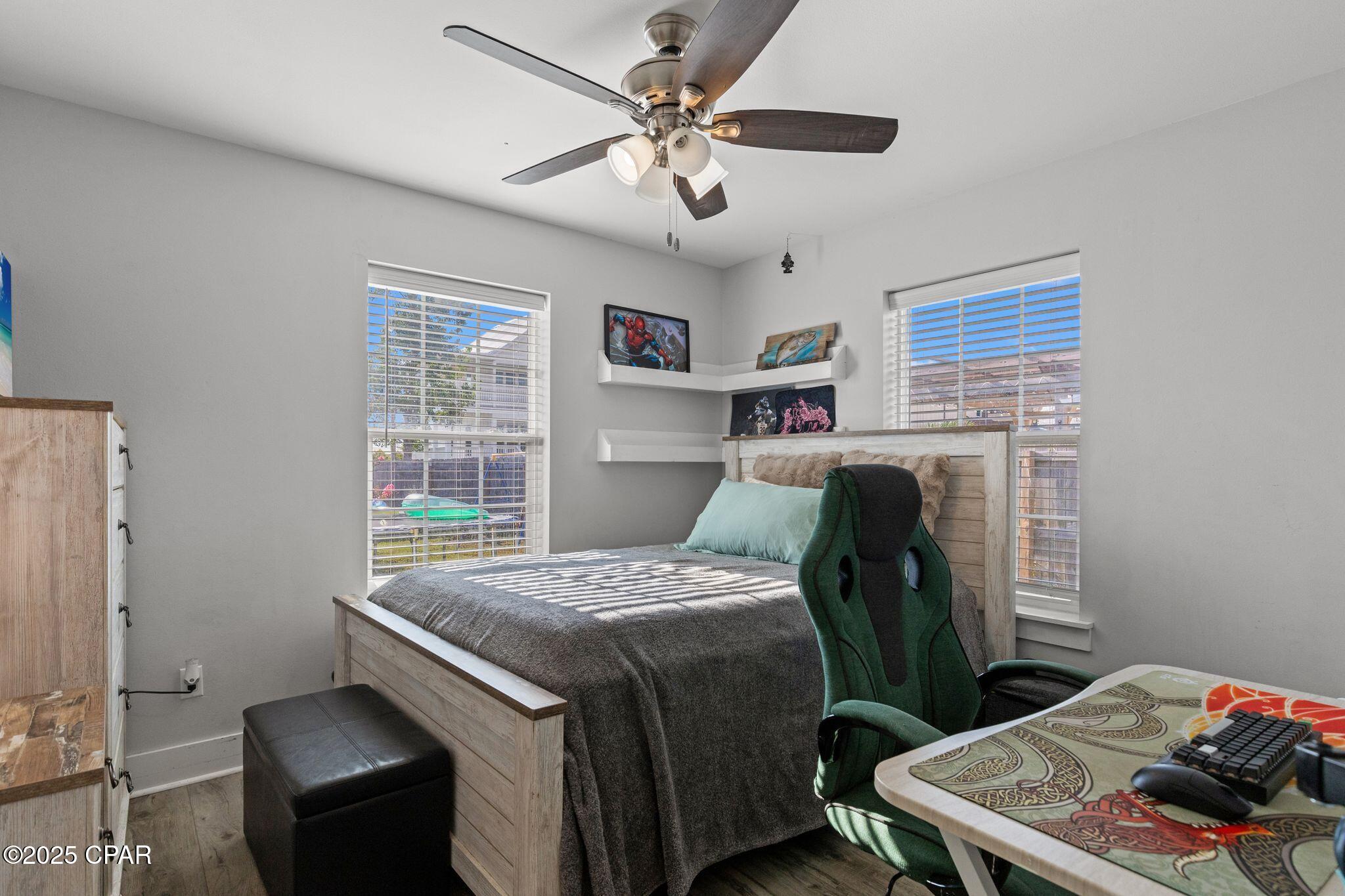 Image 13 For 233 Kim Kove