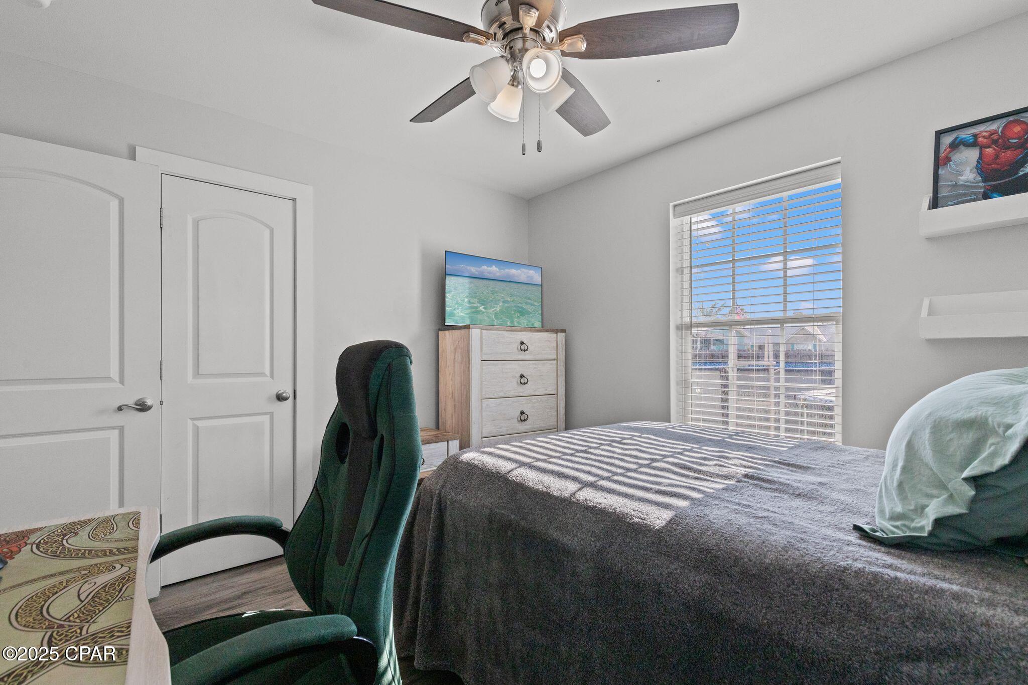 Image 14 For 233 Kim Kove