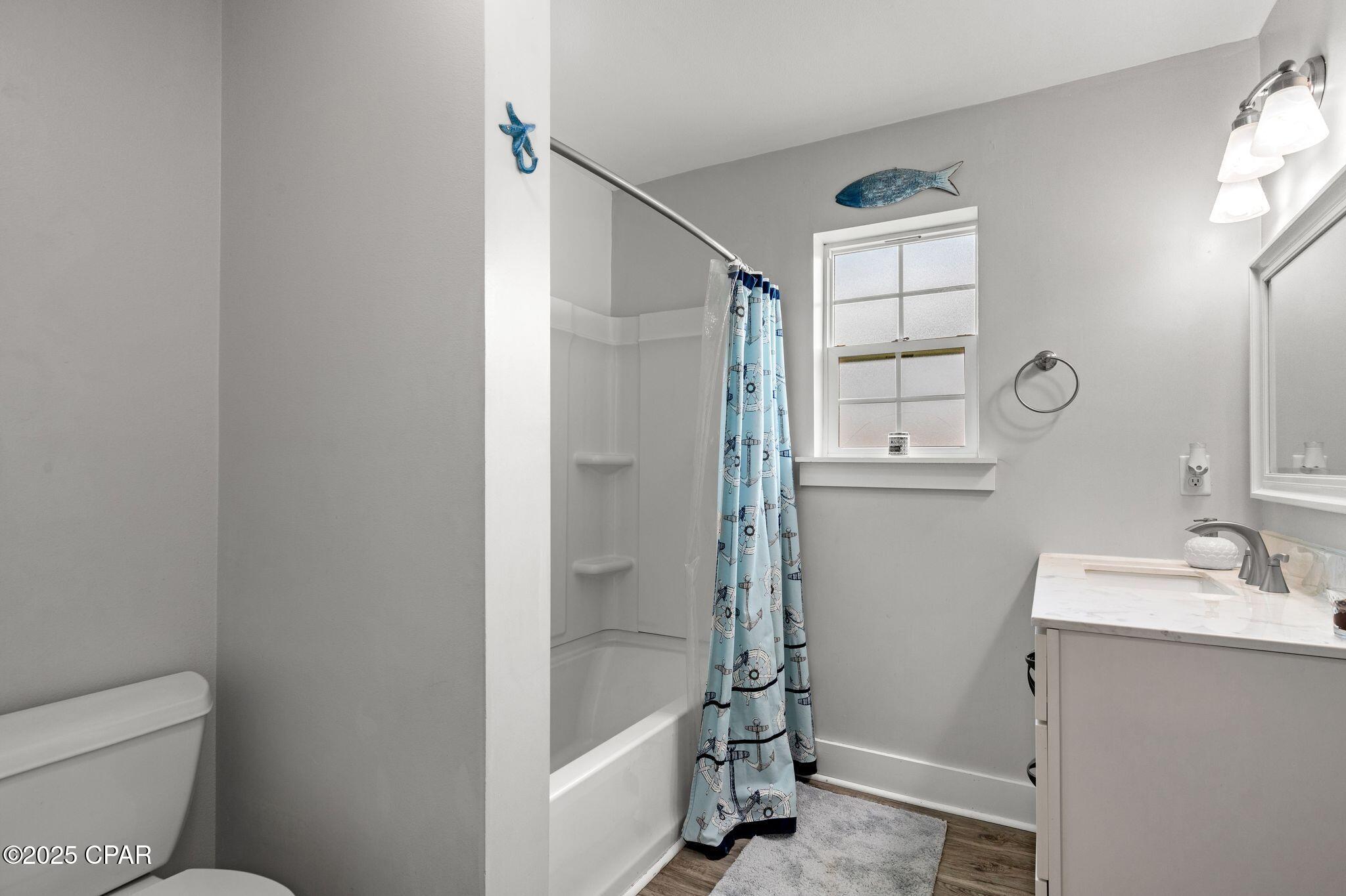 Image 15 For 233 Kim Kove