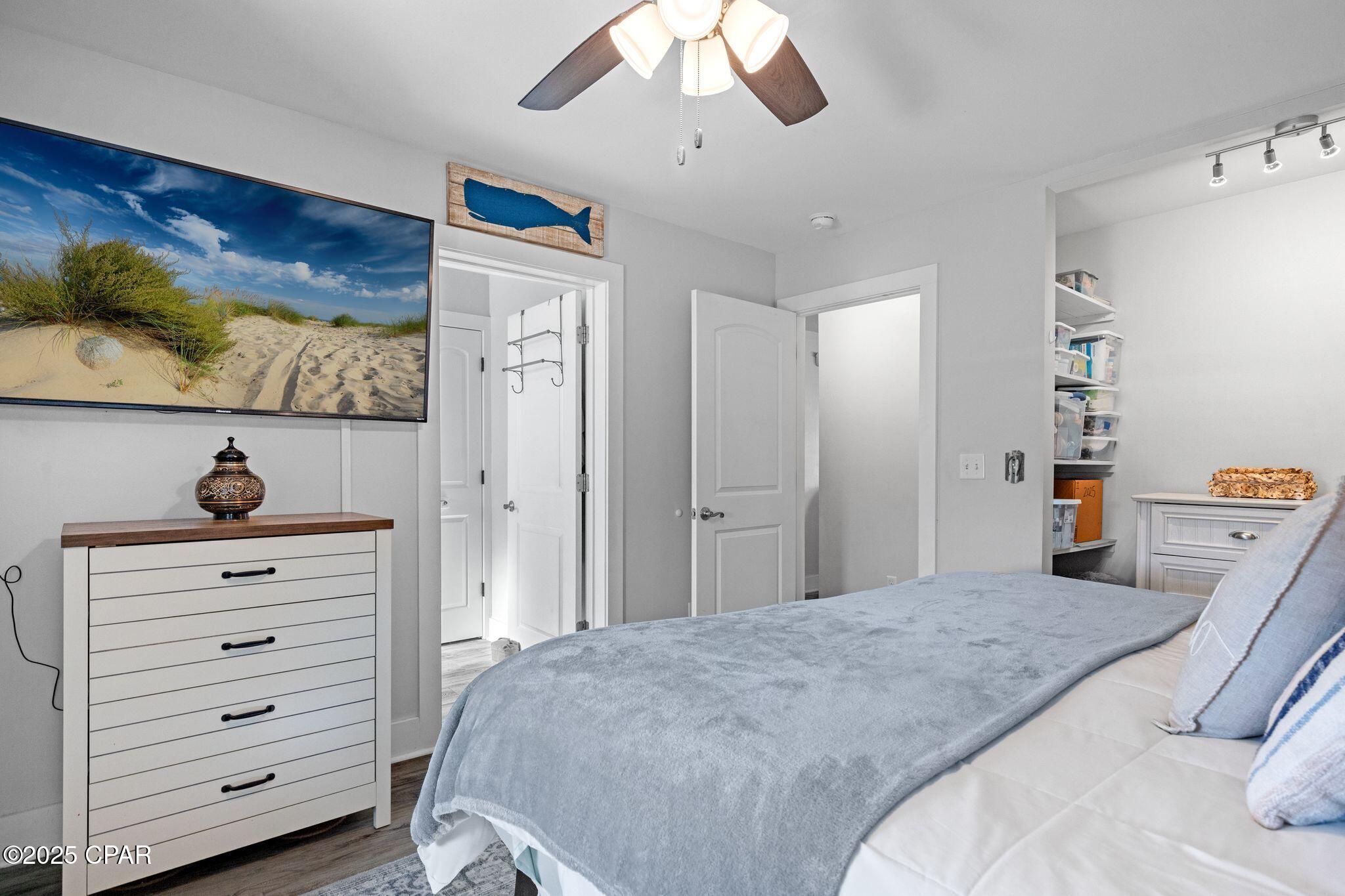 Image 18 For 233 Kim Kove