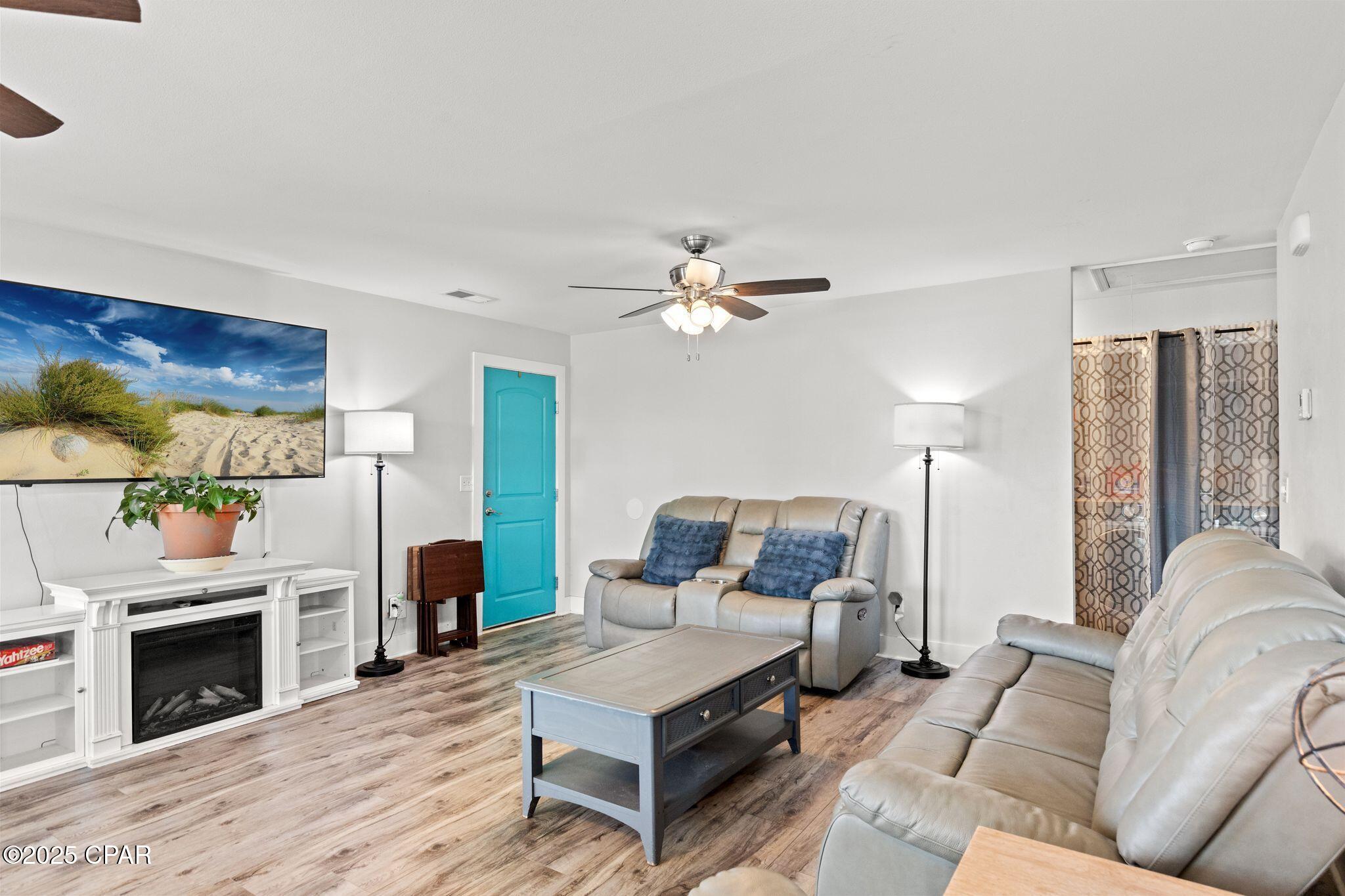 Image 3 For 233 Kim Kove