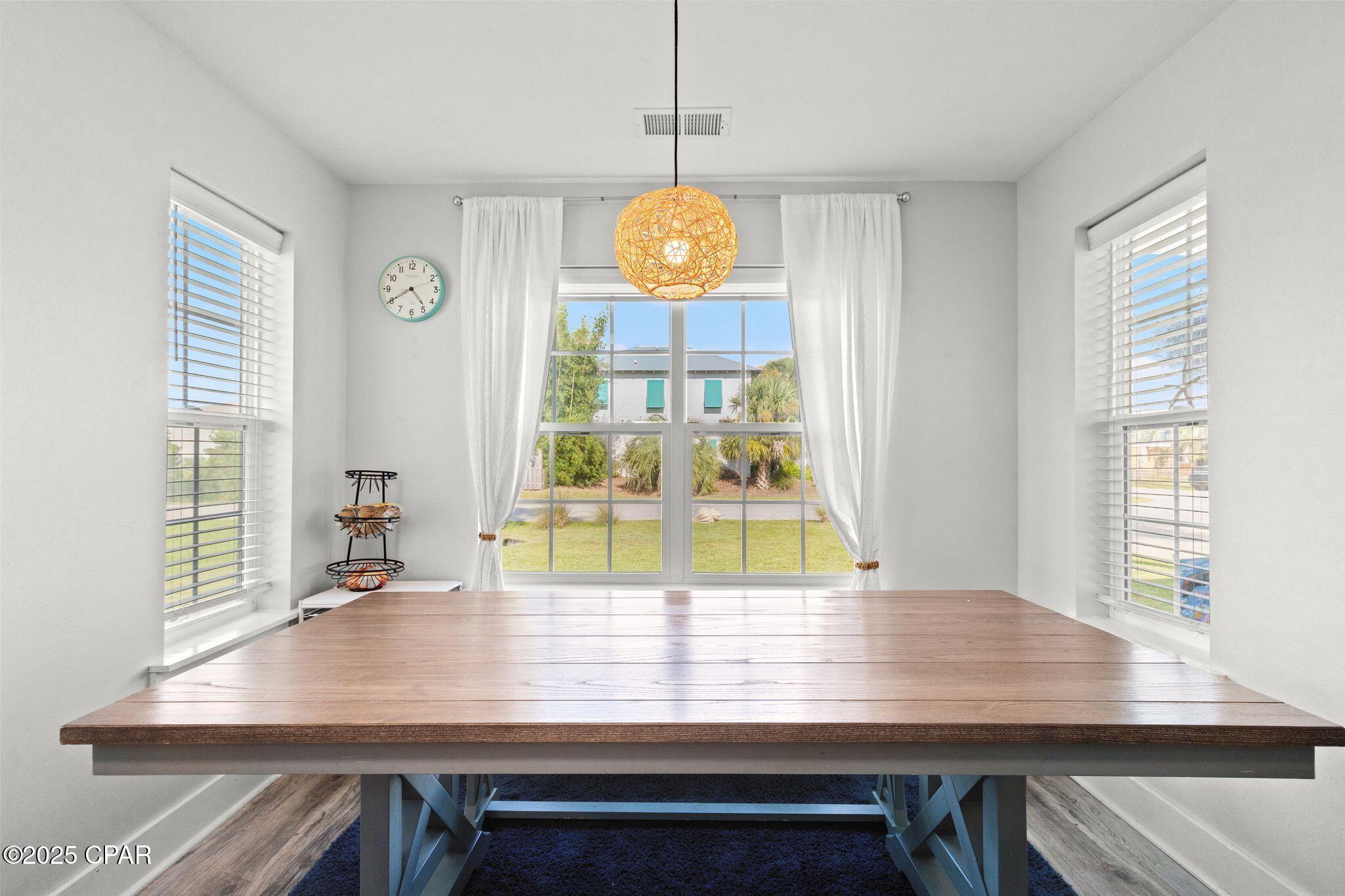 Image 9 For 233 Kim Kove