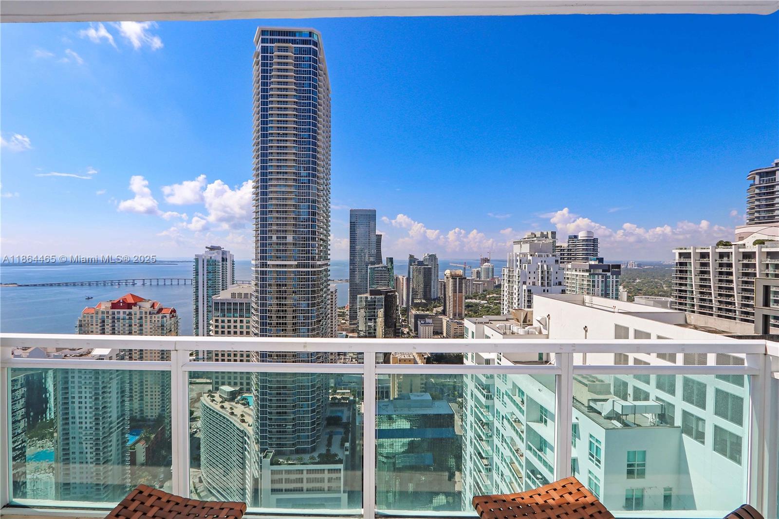 Condo for Sale in Miami, FL