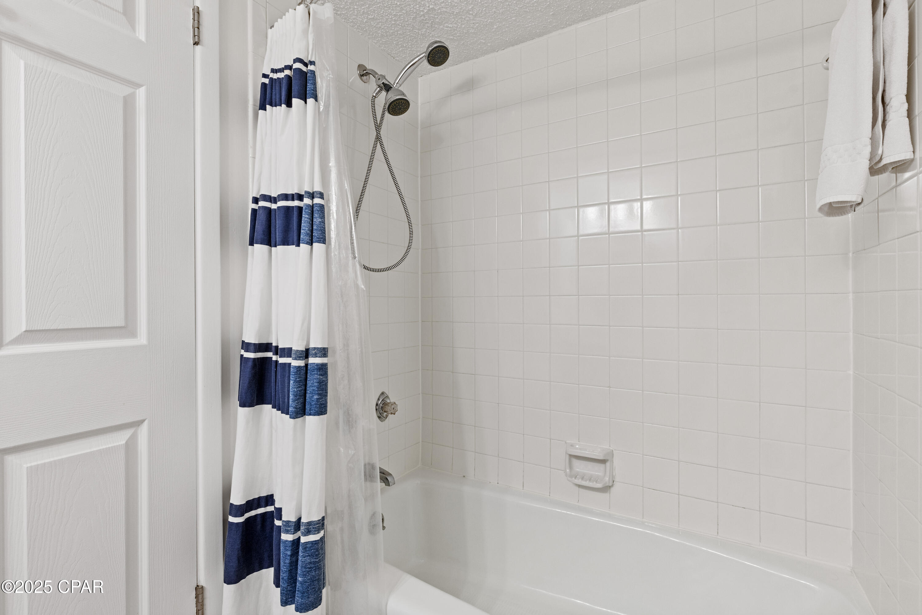 Image 13 For 6213 Thomas Drive 301