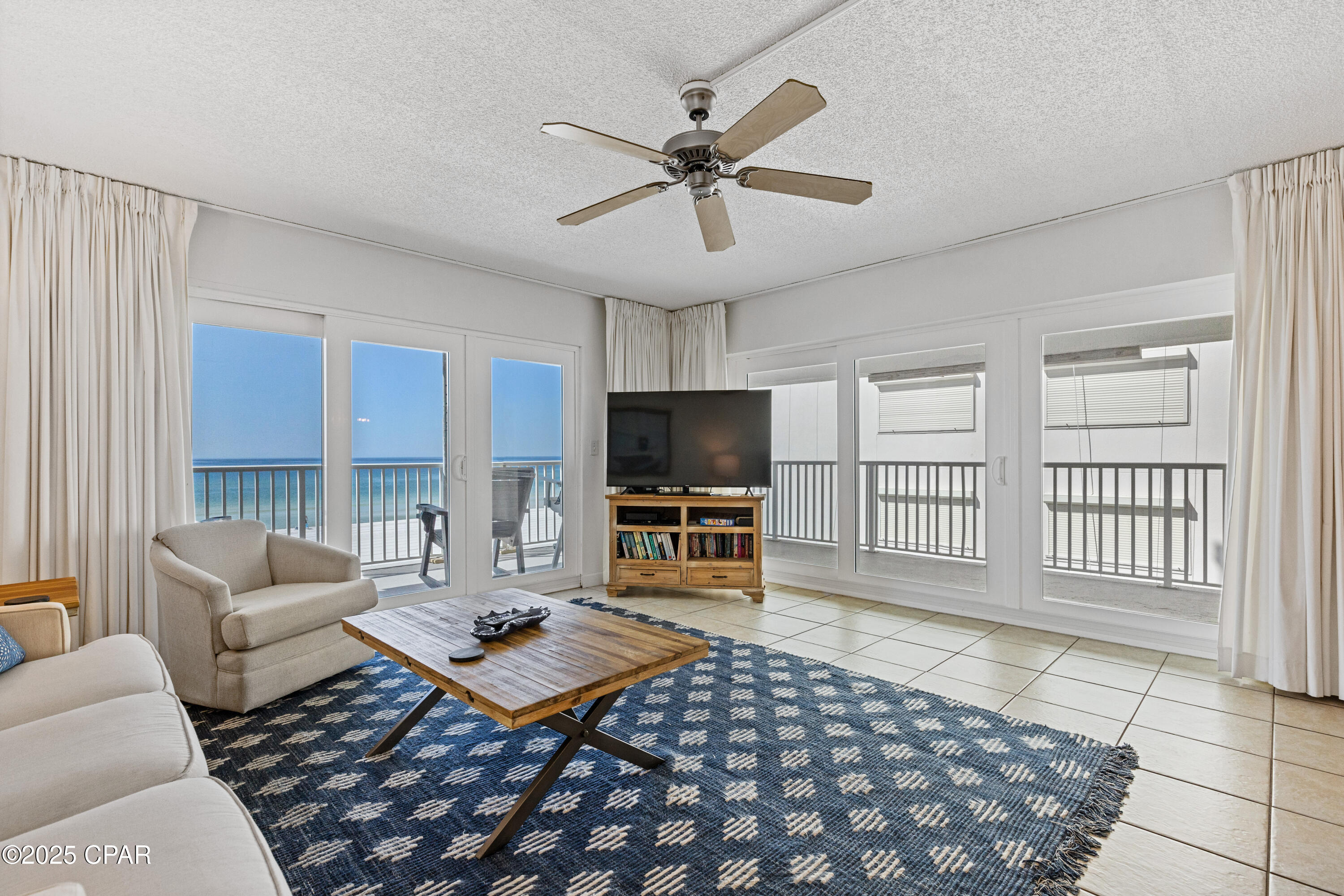 Image 2 For 6213 Thomas Drive 301