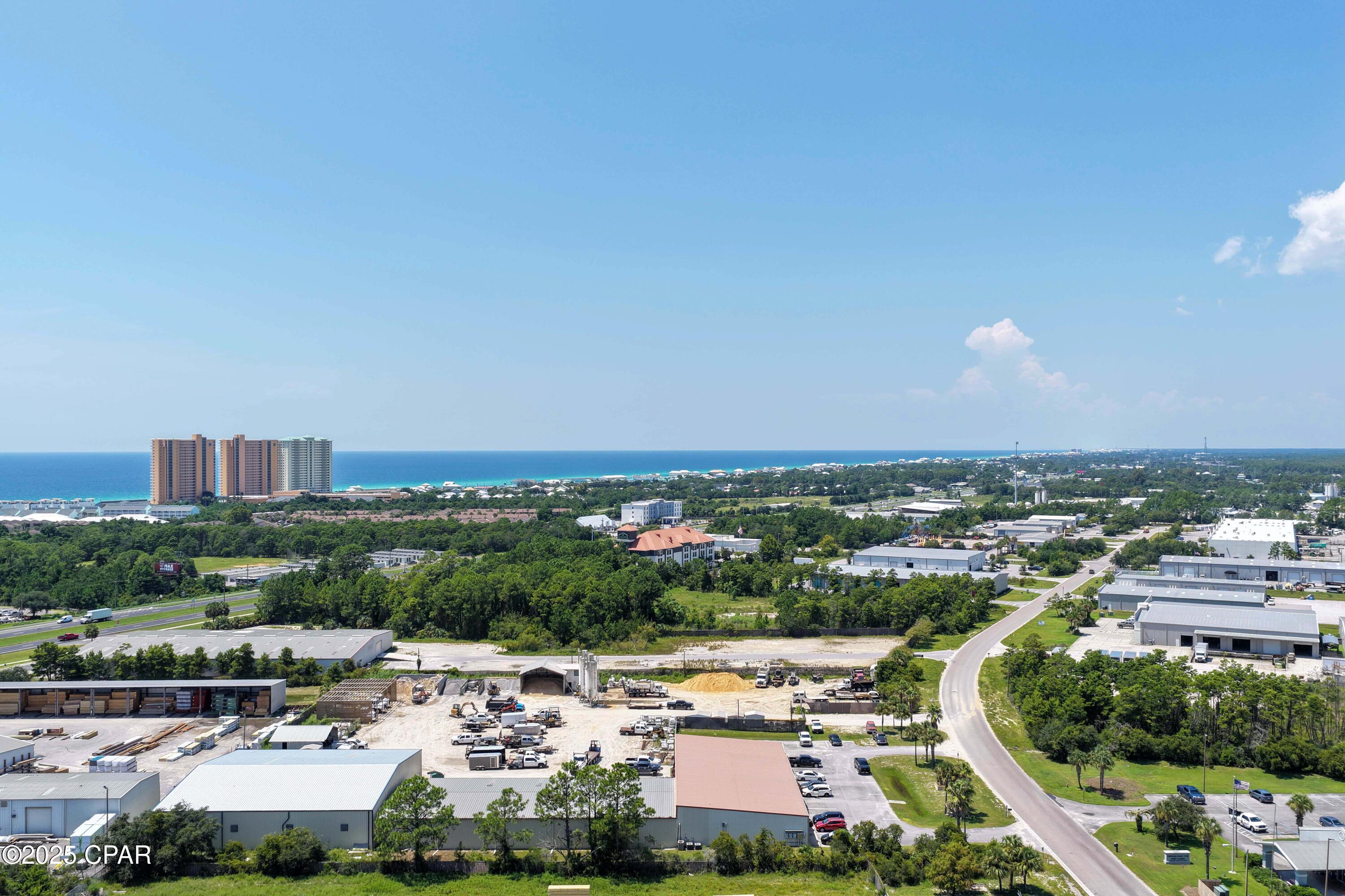 Listing photo id 21 for 17687 Ashley Drive