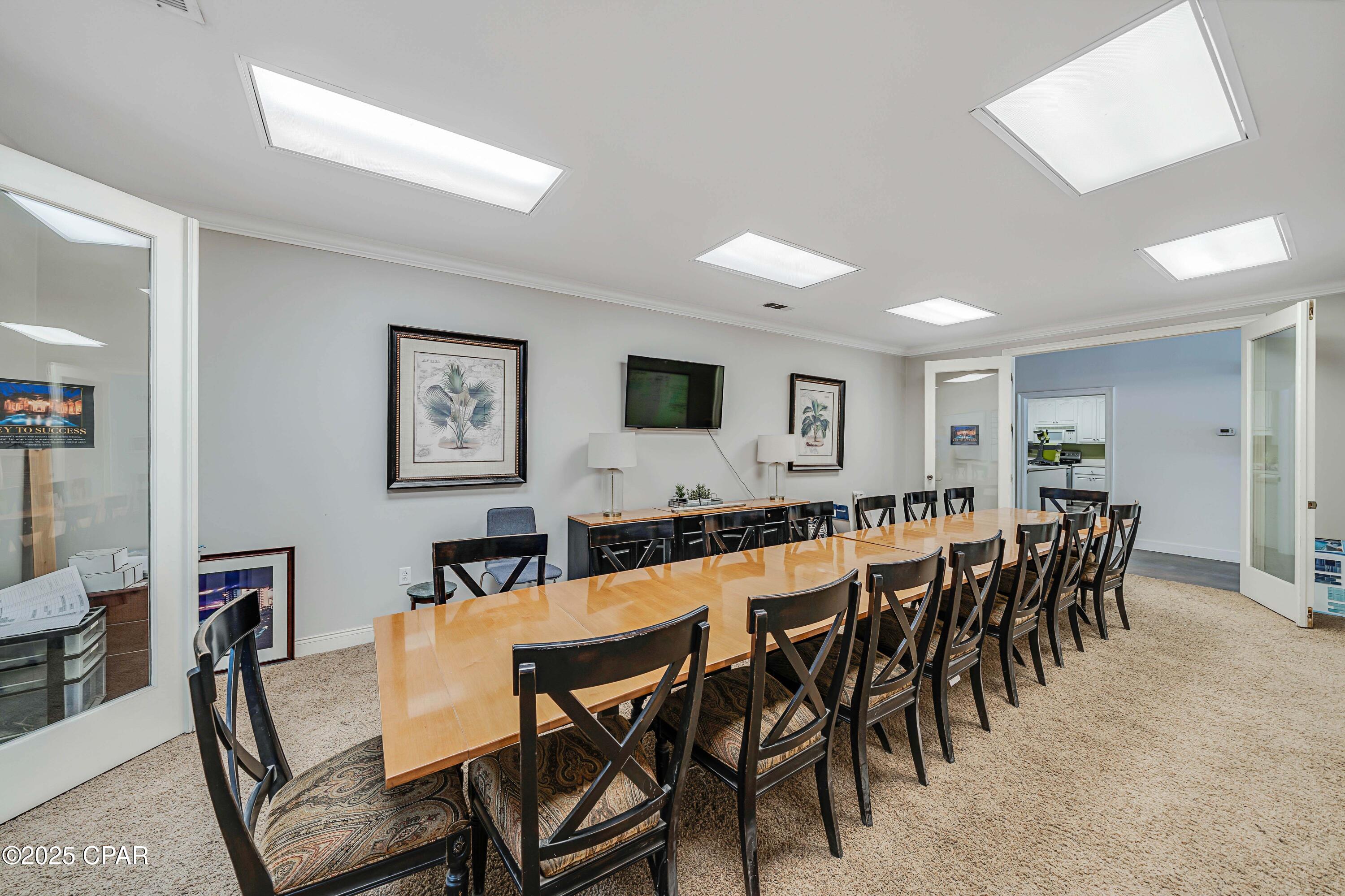 Listing photo id 43 for 17687 Ashley Drive