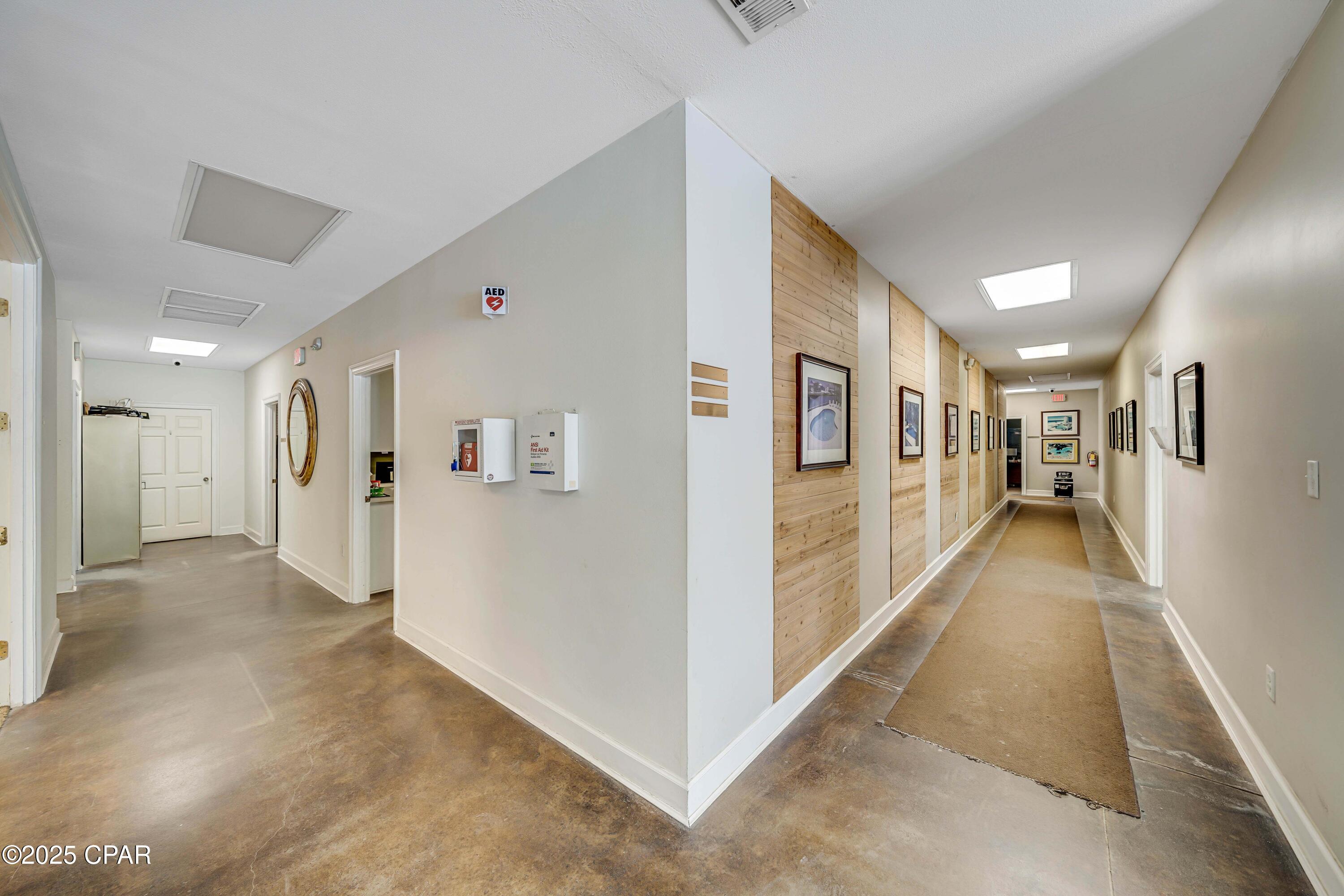 Listing photo id 44 for 17687 Ashley Drive