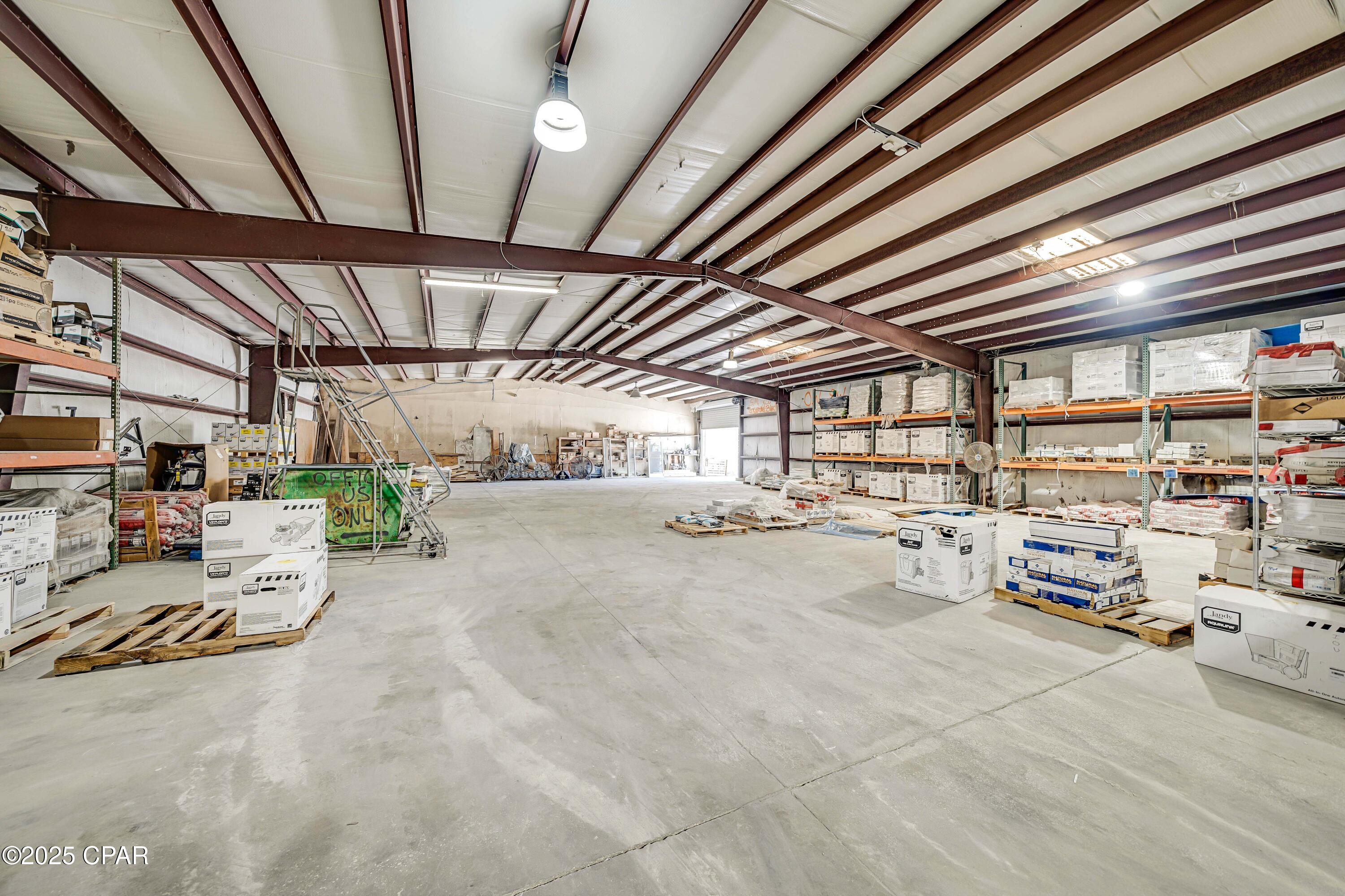 Listing photo id 8 for 17687 Ashley Drive