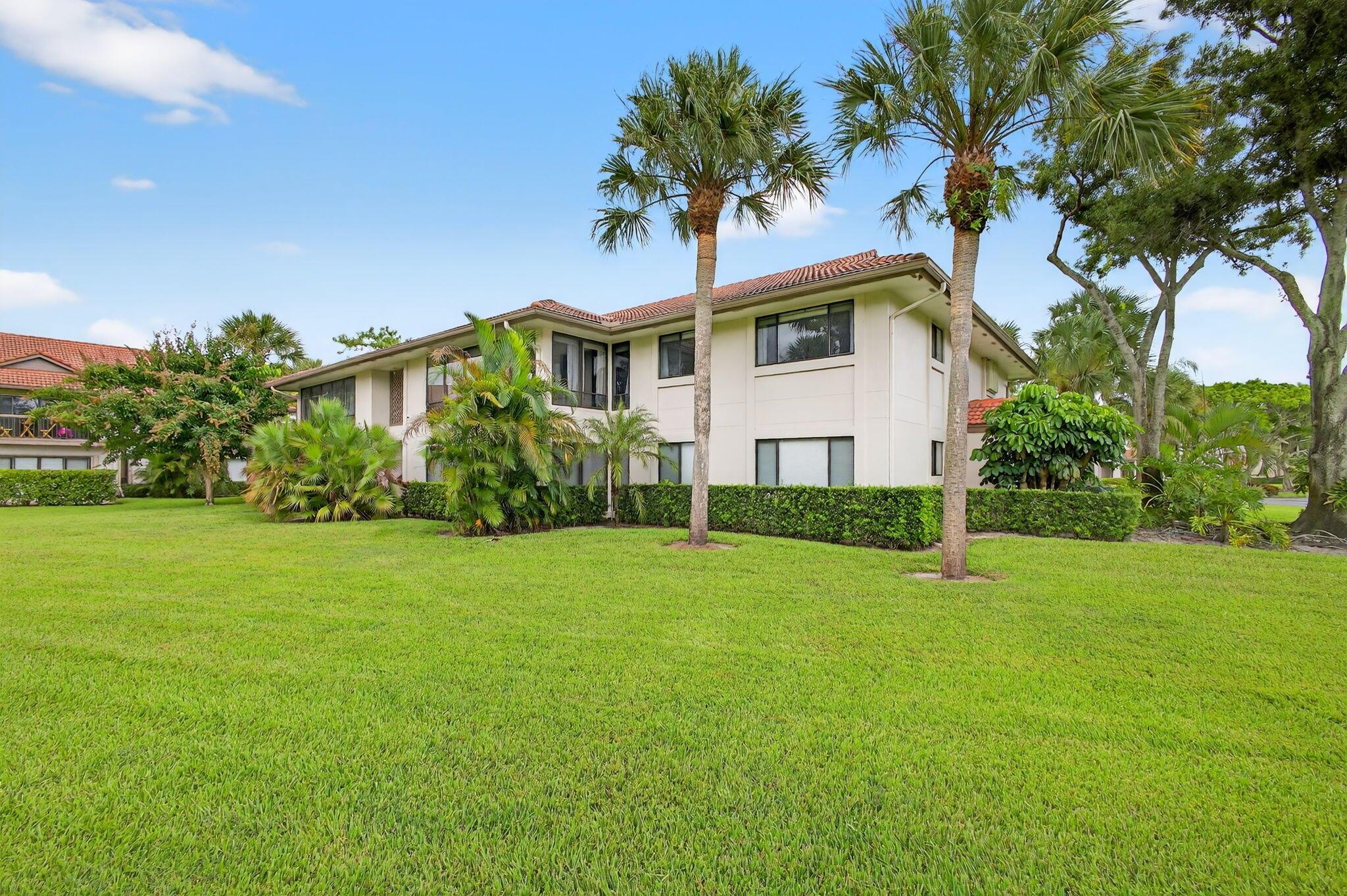 Homes for sale in Palm Beach Gardens, FL | 1100 Duncan Circle #204, Palm Beach Gardens, FL 33418 | MLS# R11118184