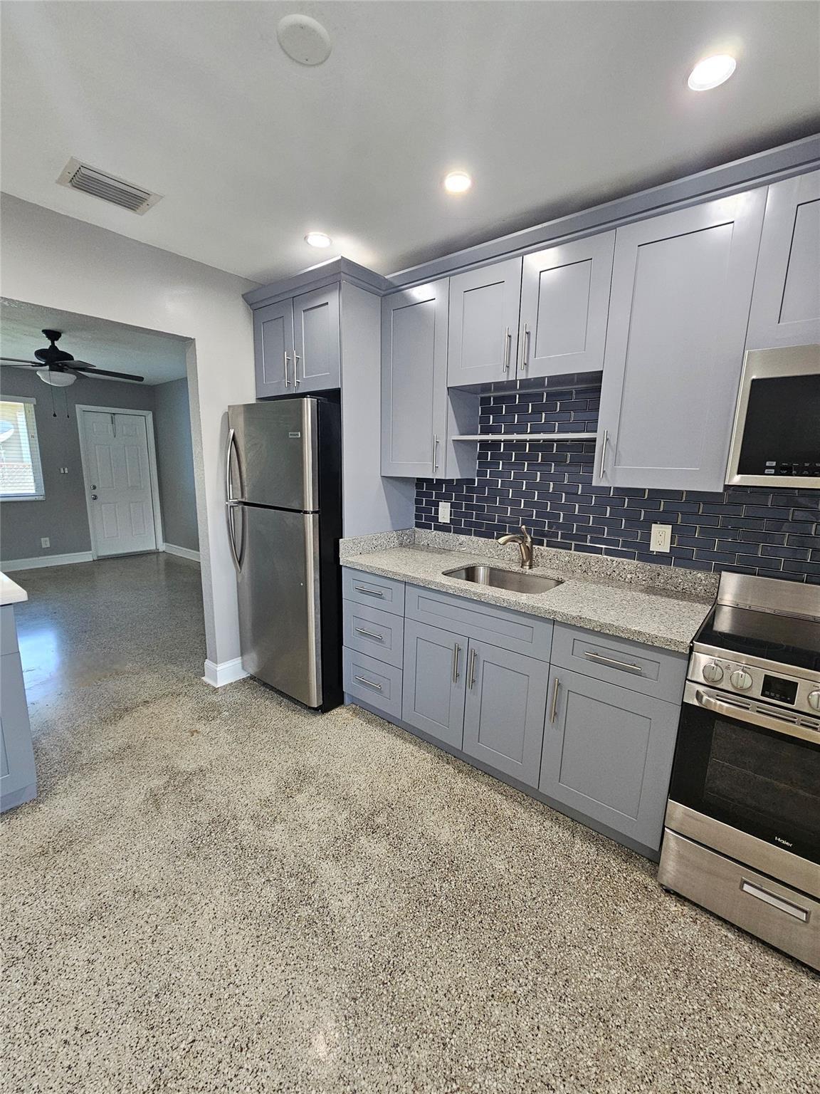 Victory Heights 21-2 B