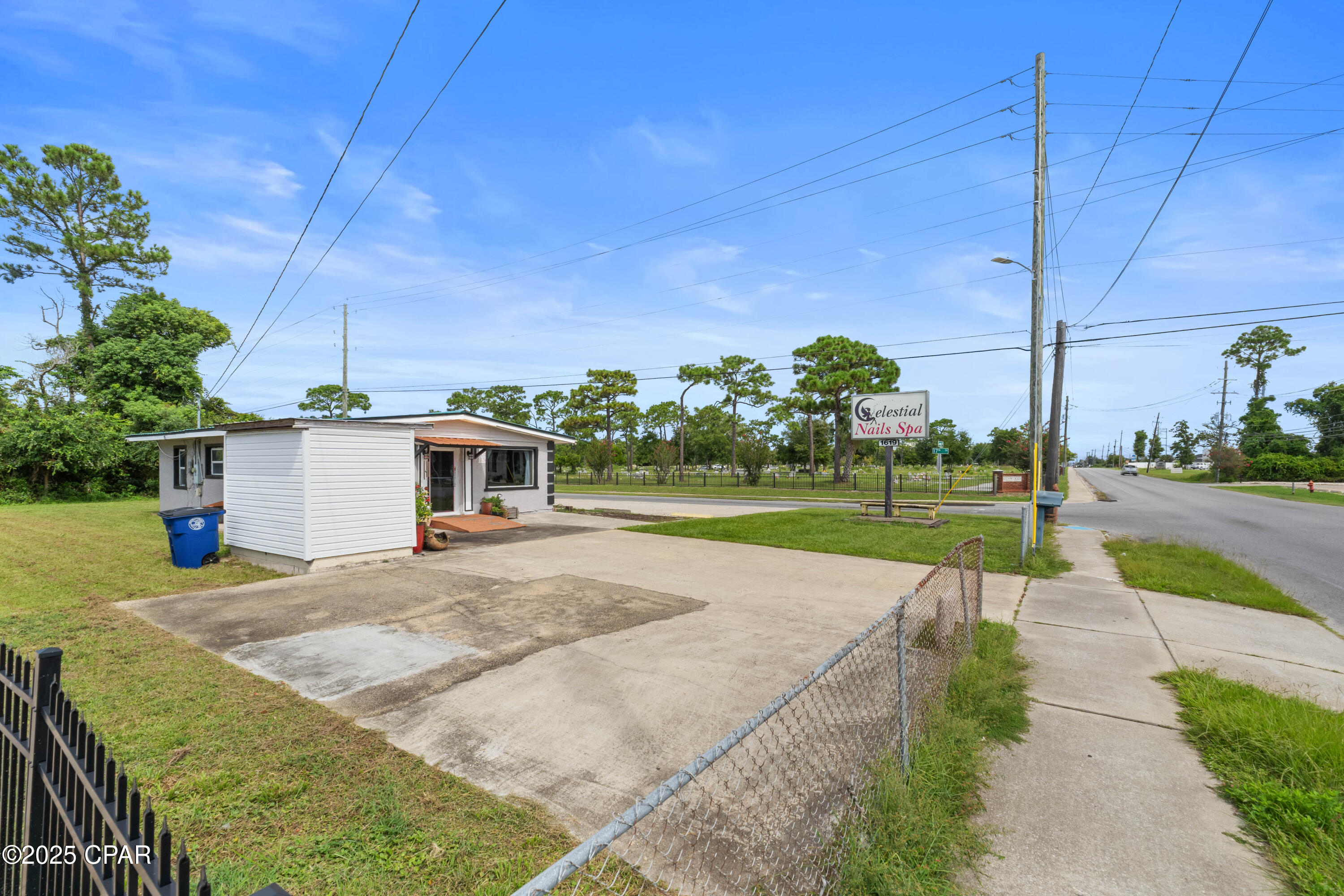 Image 5 For 1619 Lisenby Avenue